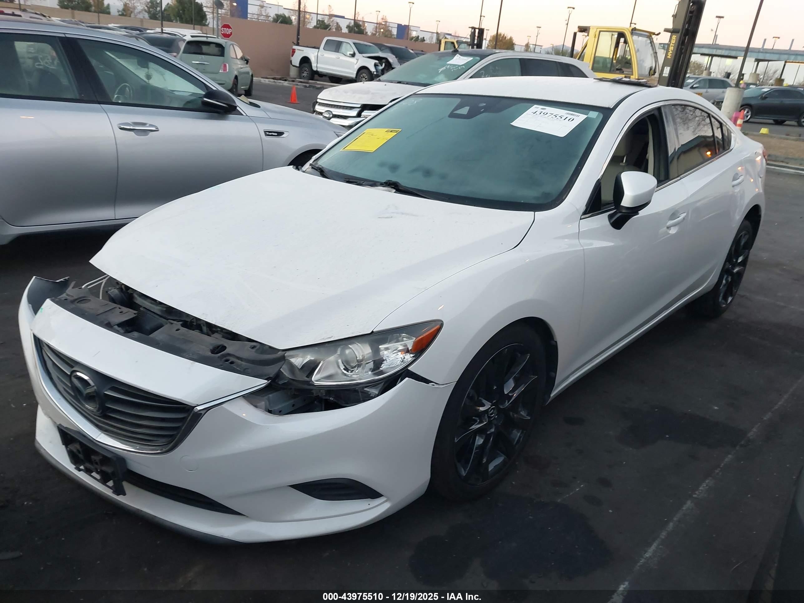 MAZDA MAZDA6 image 2