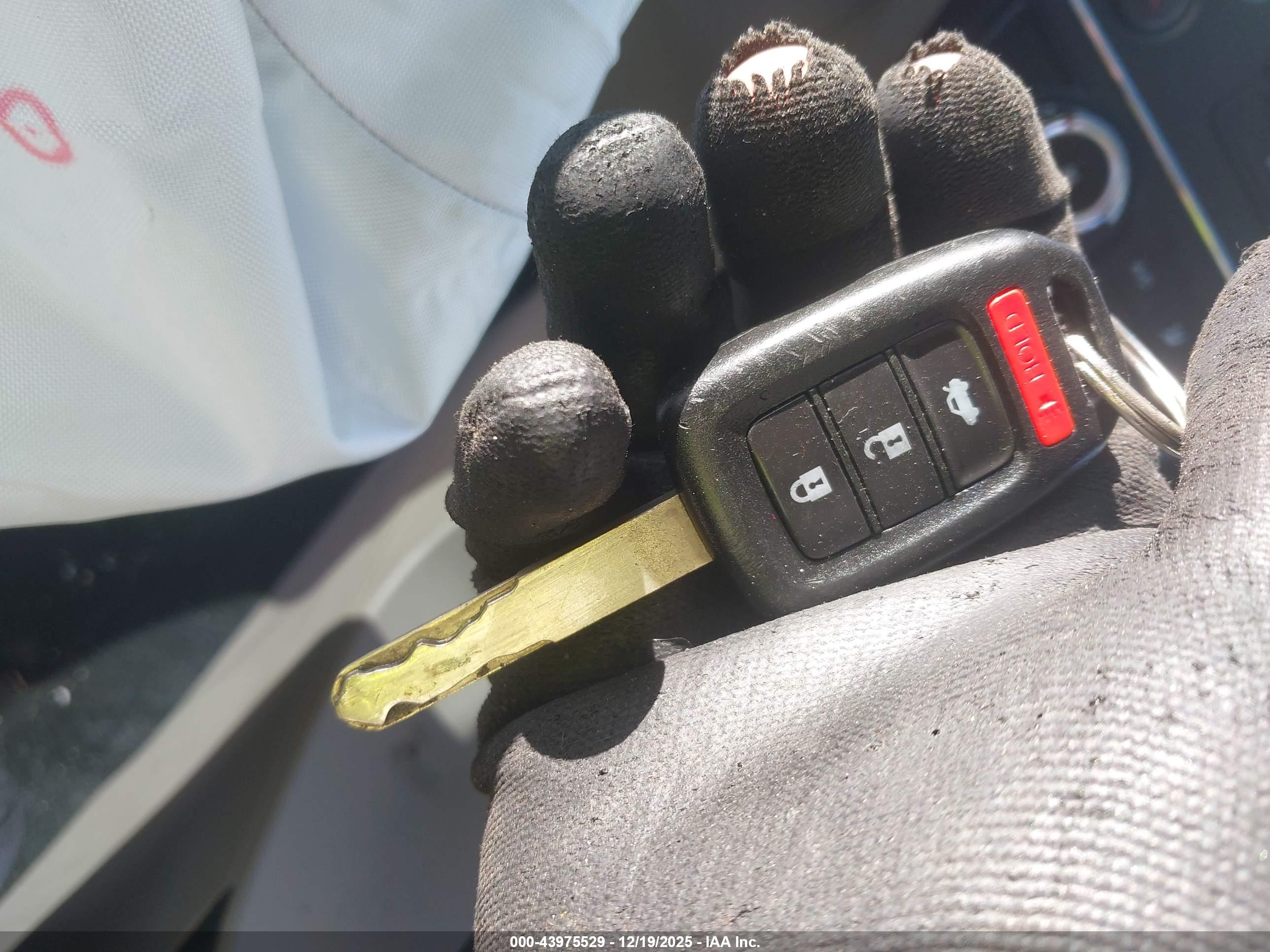 HONDA CIVIC image 11
