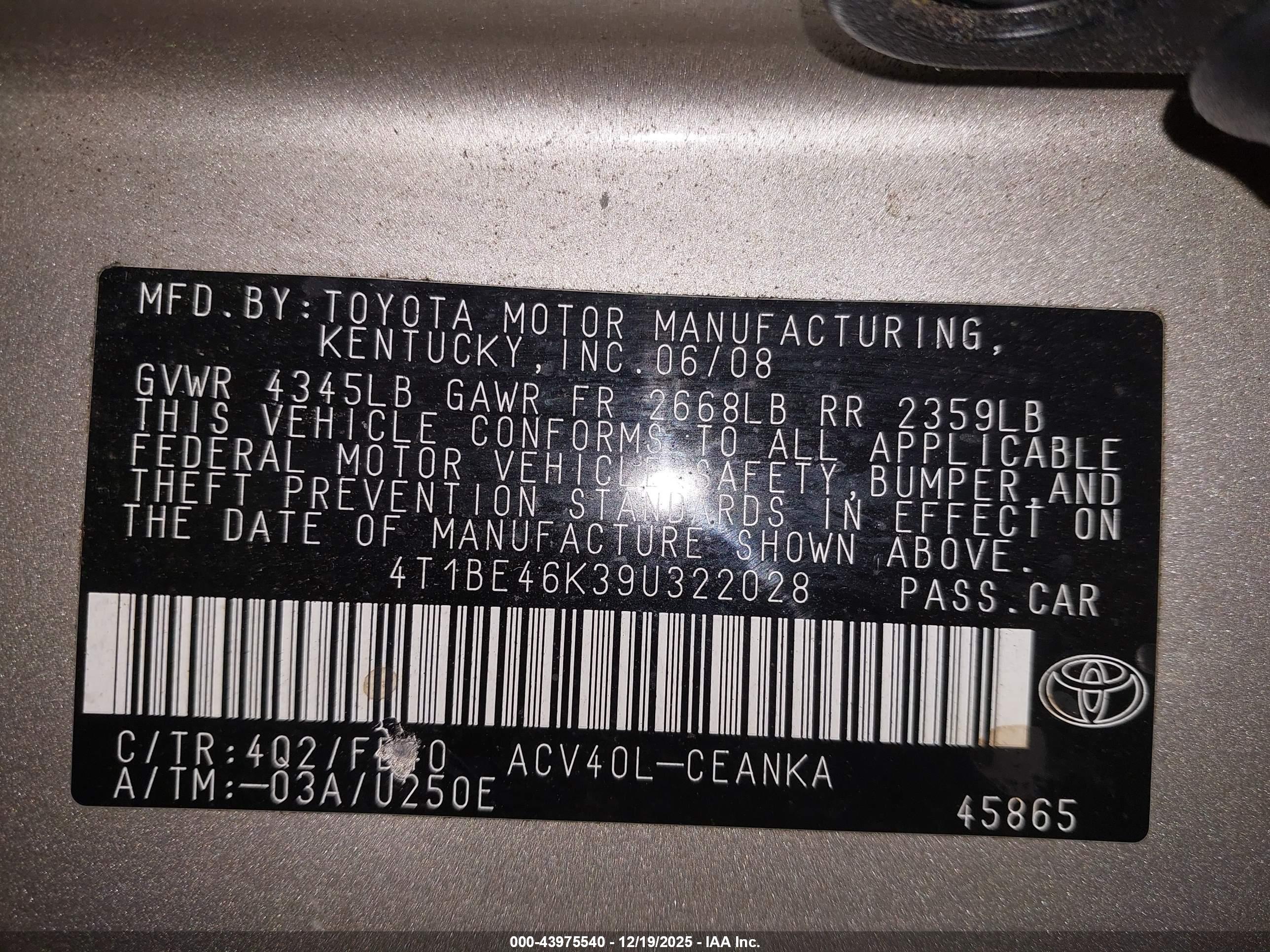 TOYOTA CAMRY image 9
