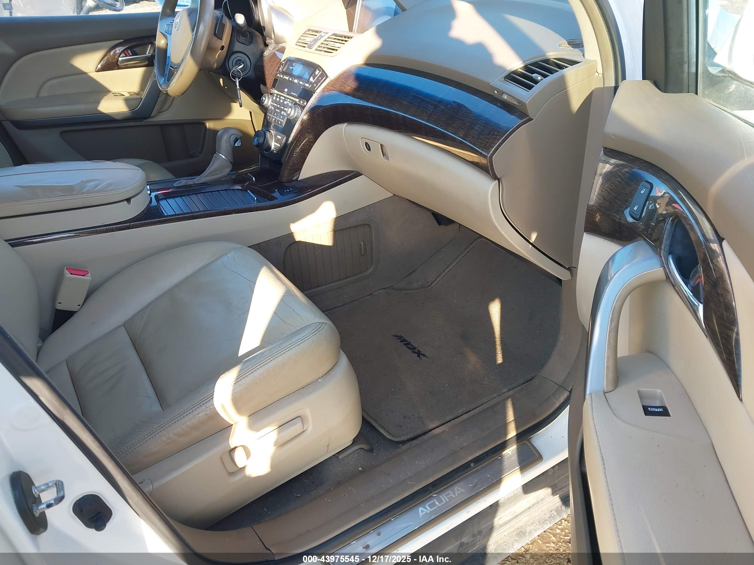 ACURA MDX image 5
