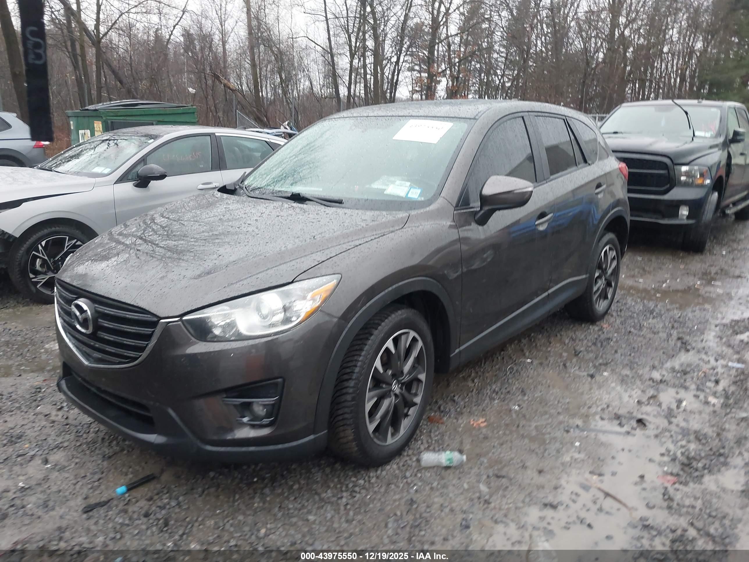 MAZDA CX-5 image 2