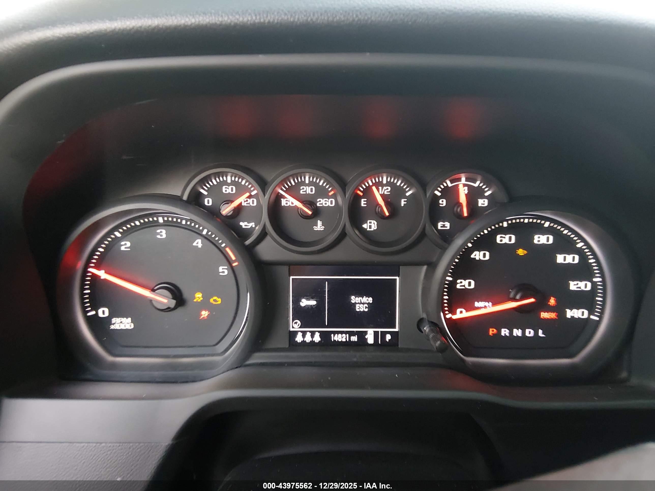 GMC SIERRA image 6