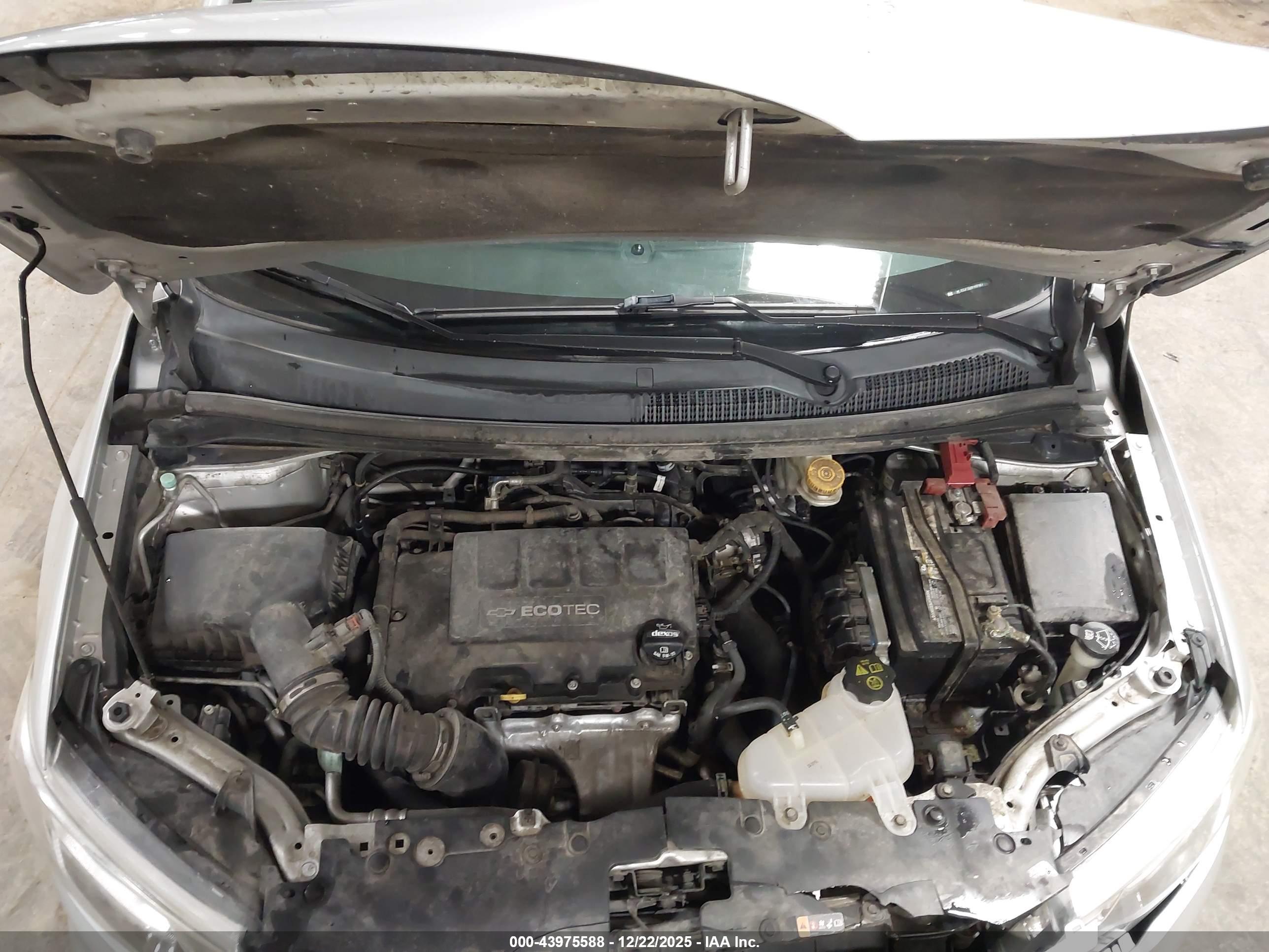 CHEVROLET SONIC image 10