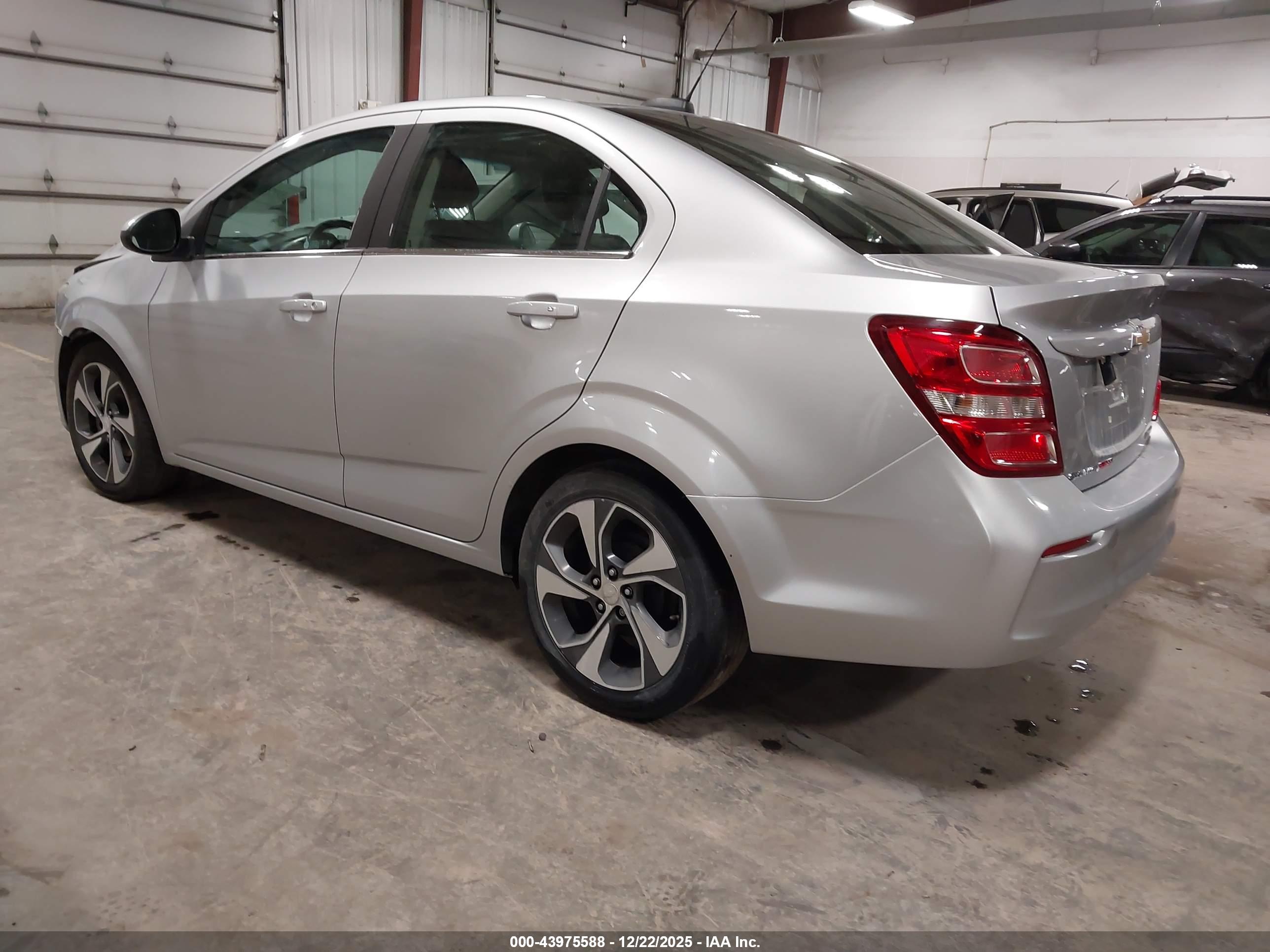 CHEVROLET SONIC image 3