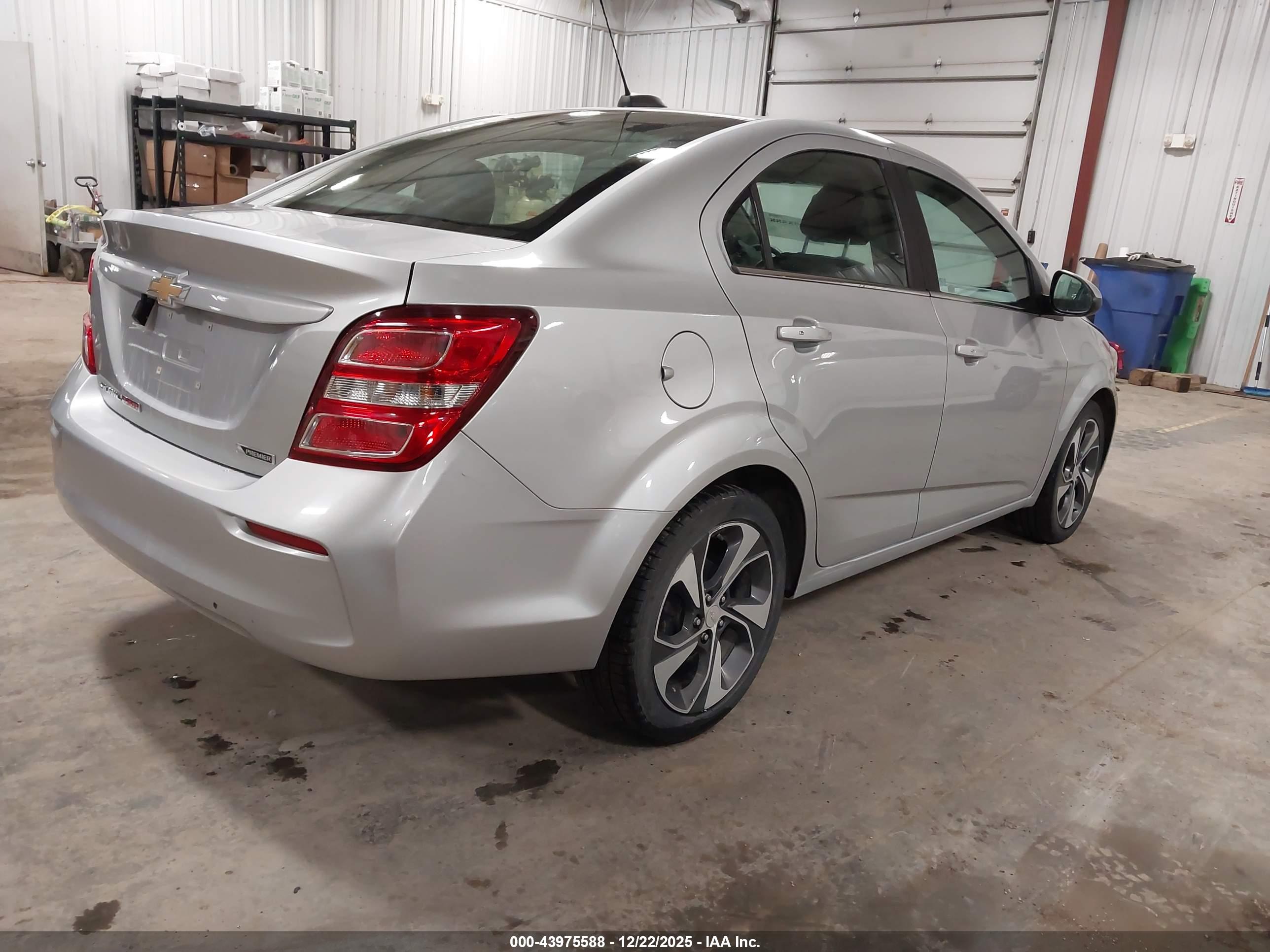 CHEVROLET SONIC image 4
