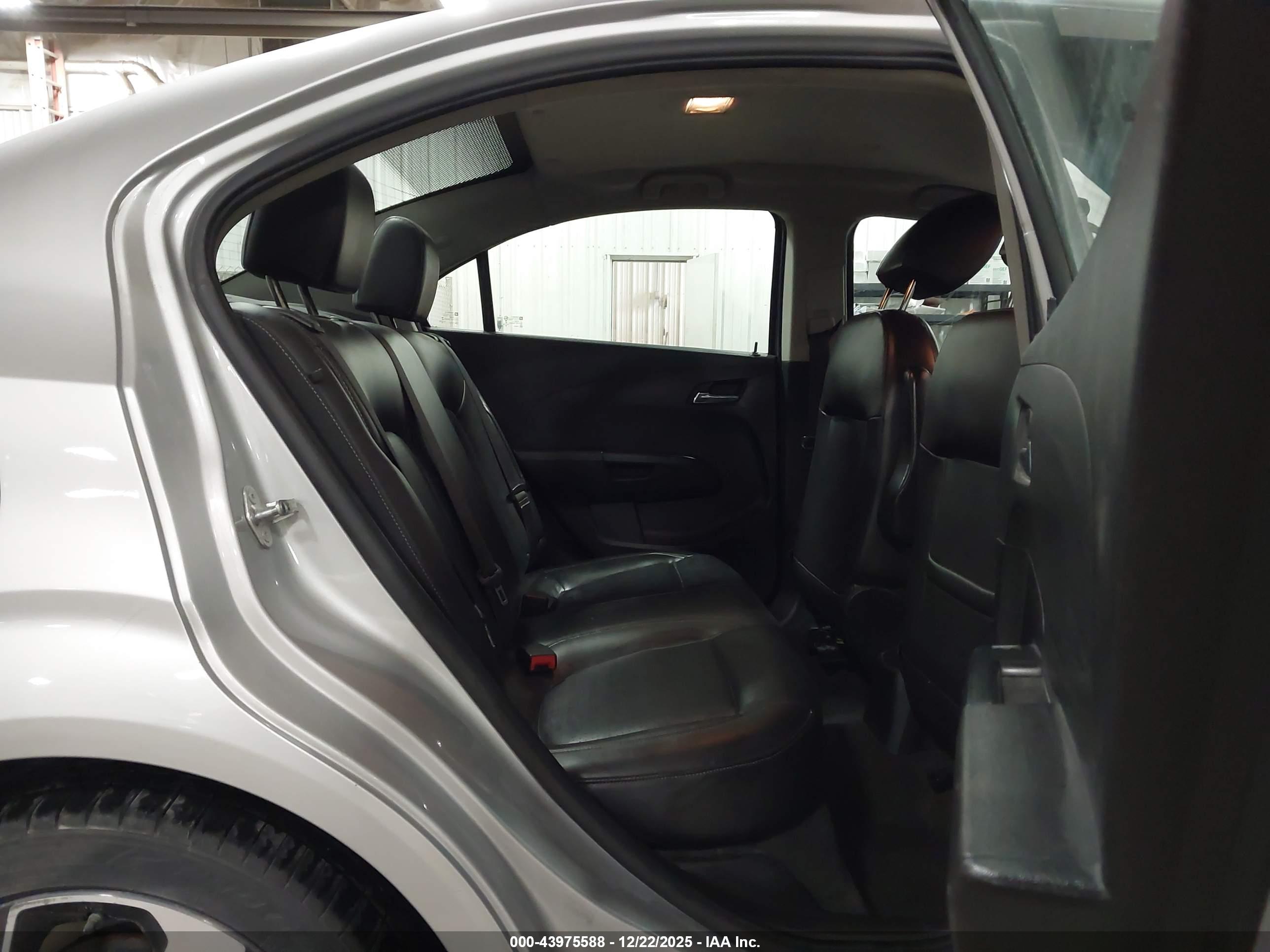 CHEVROLET SONIC image 8