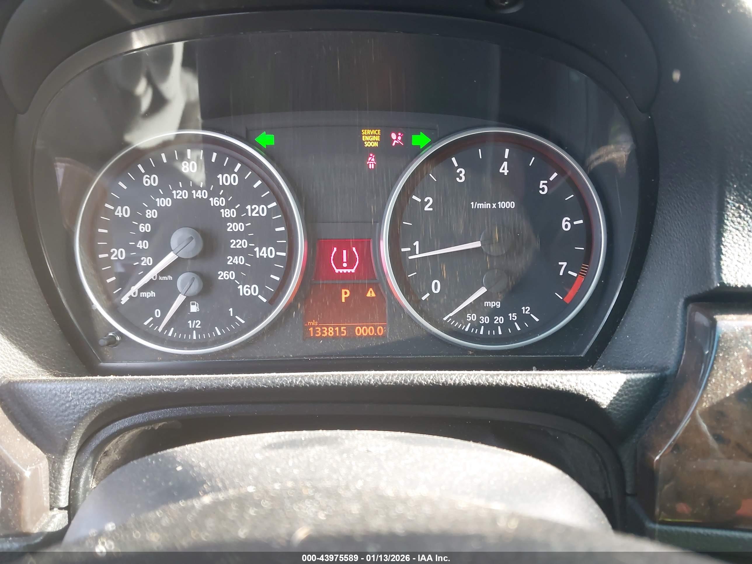 BMW 328I image 7
