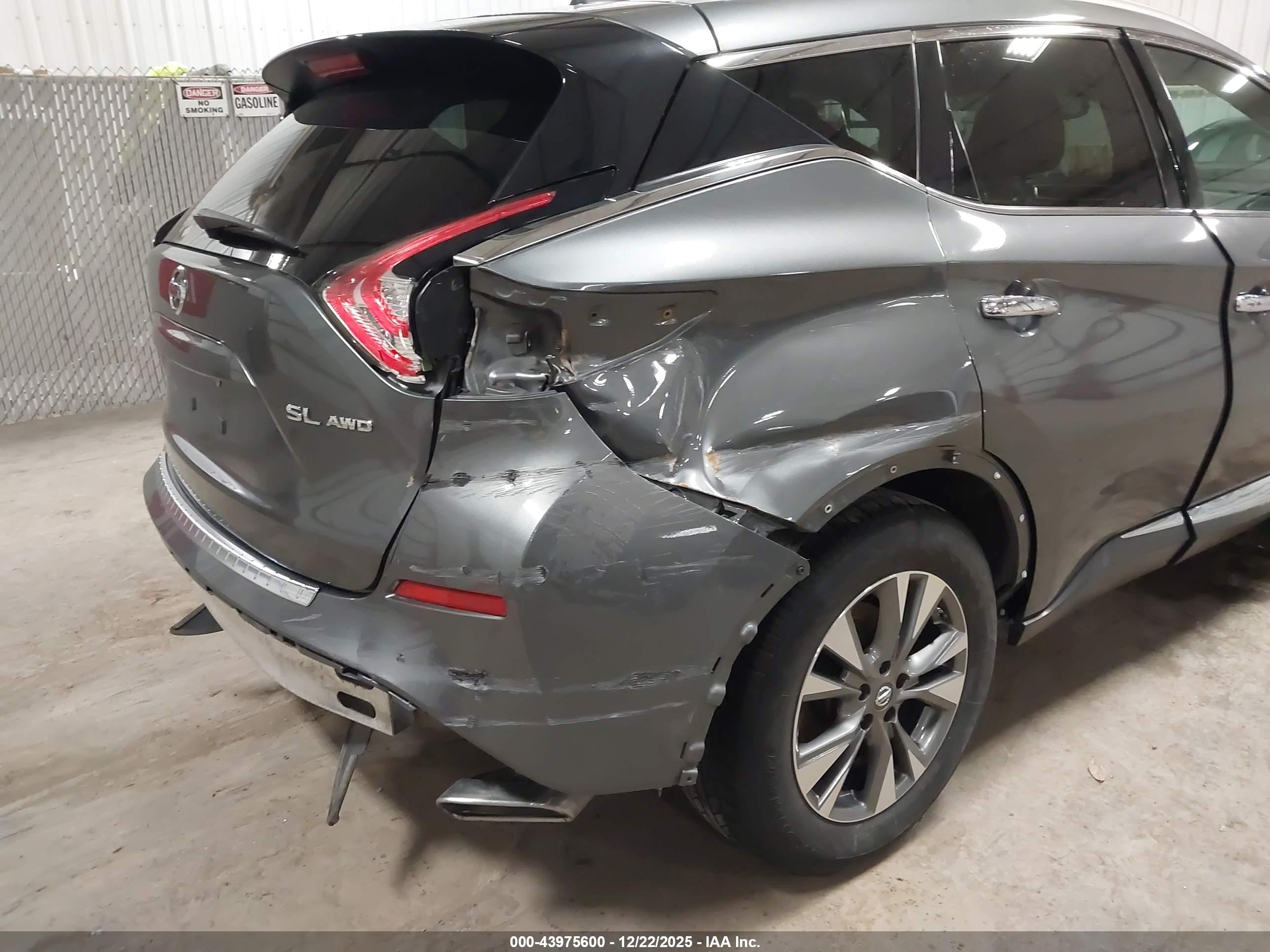 NISSAN MURANO image 6