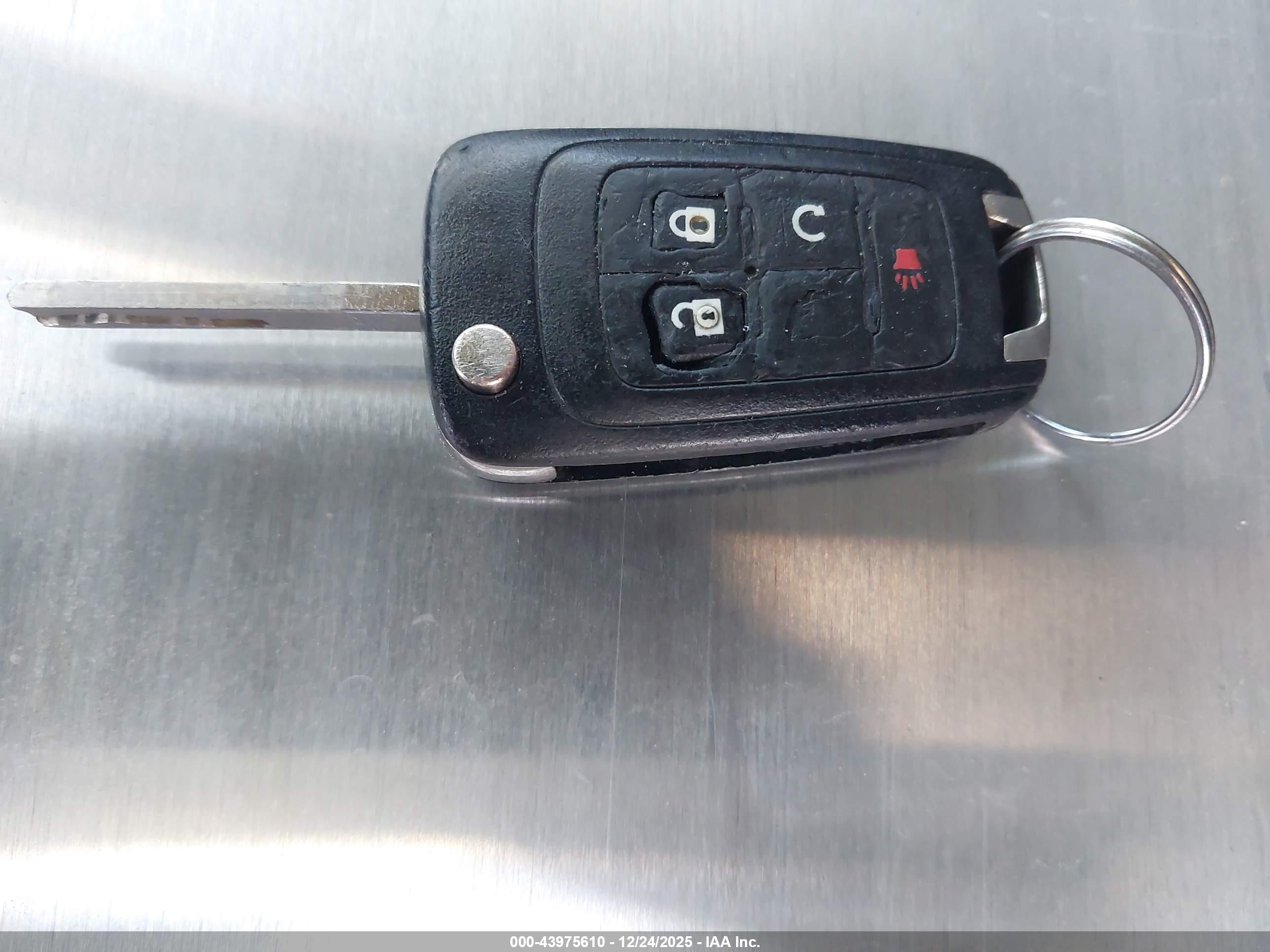 CHEVROLET EQUINOX image 11