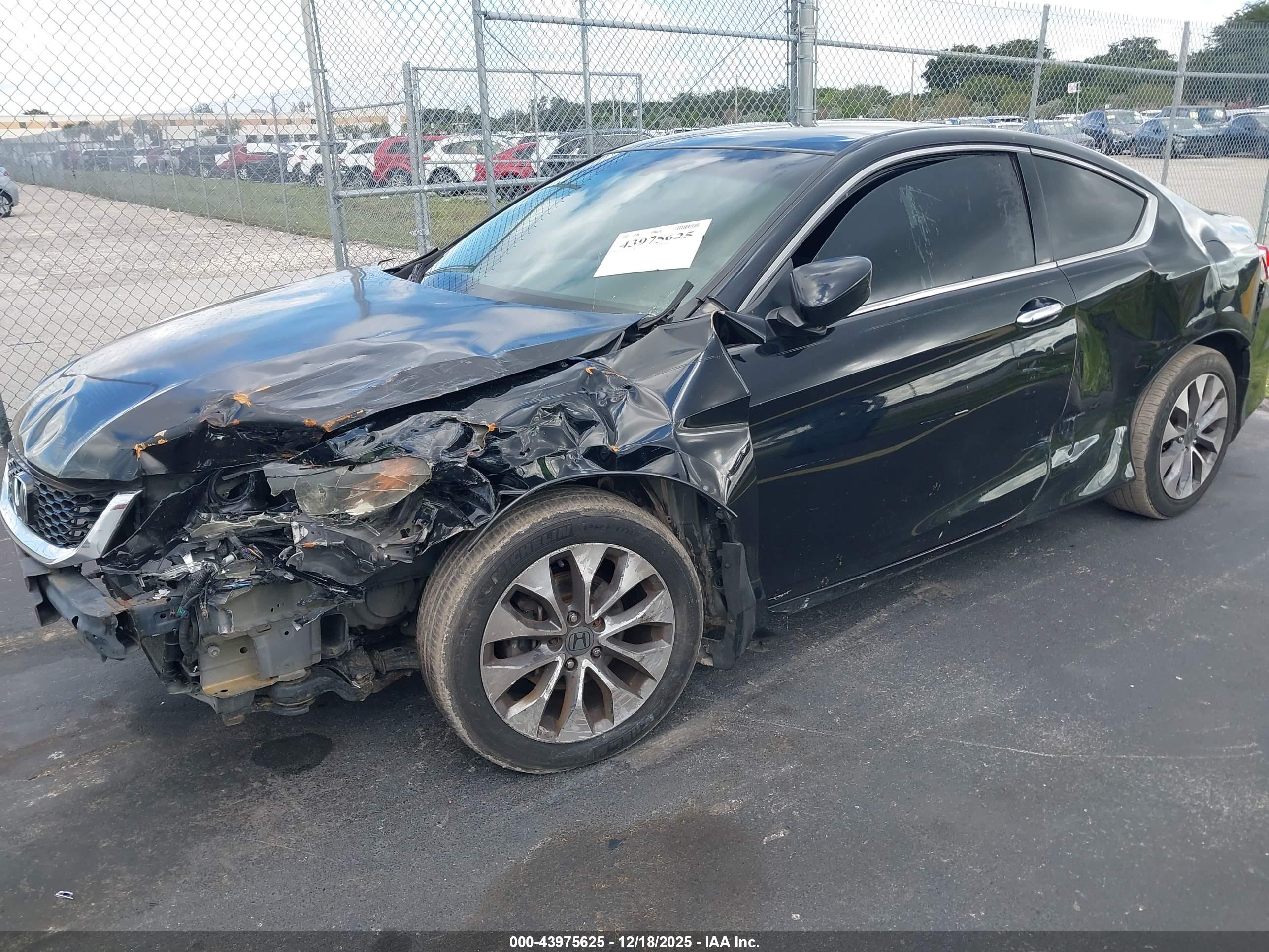 HONDA ACCORD image 6