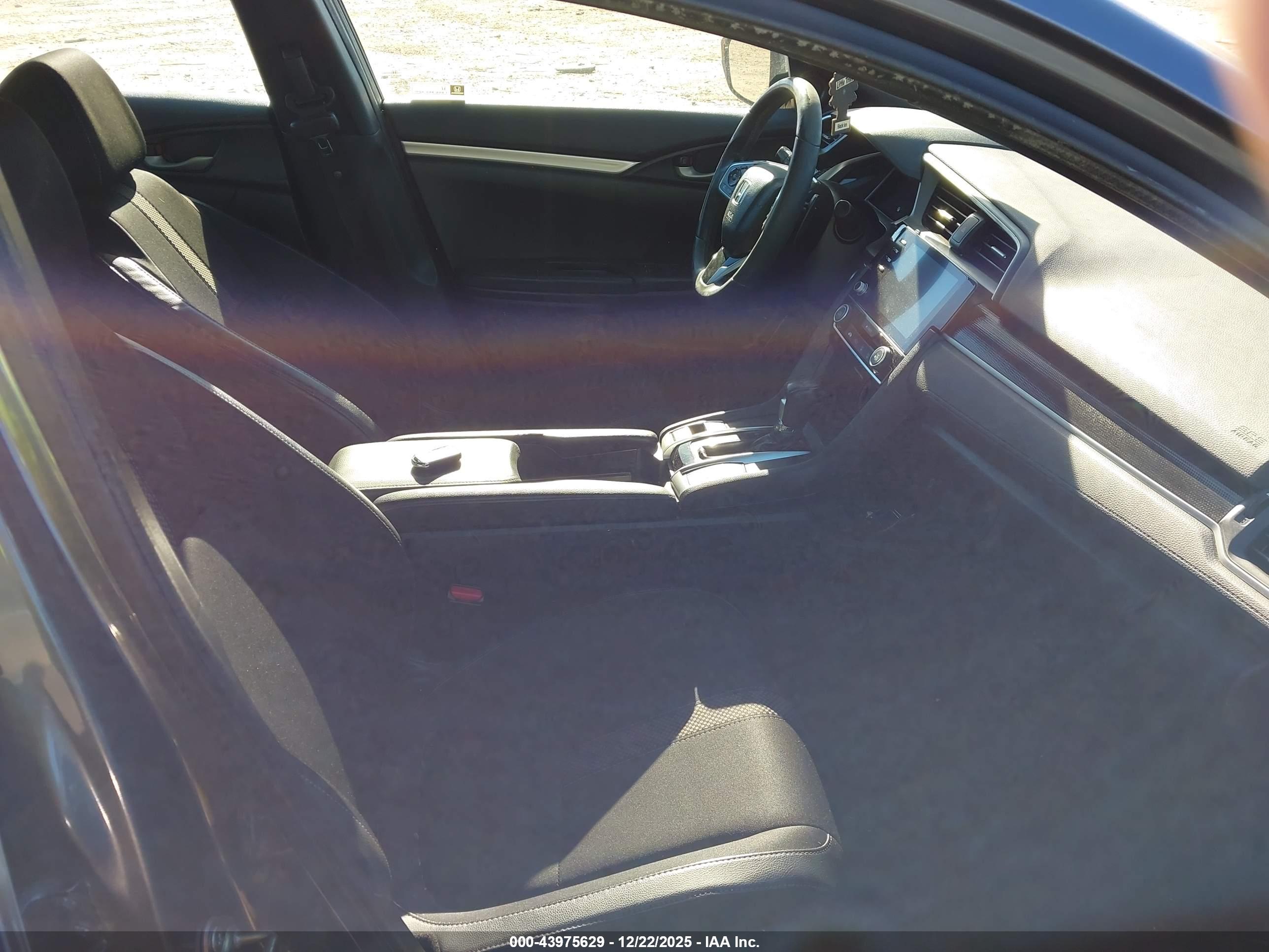 HONDA CIVIC image 5
