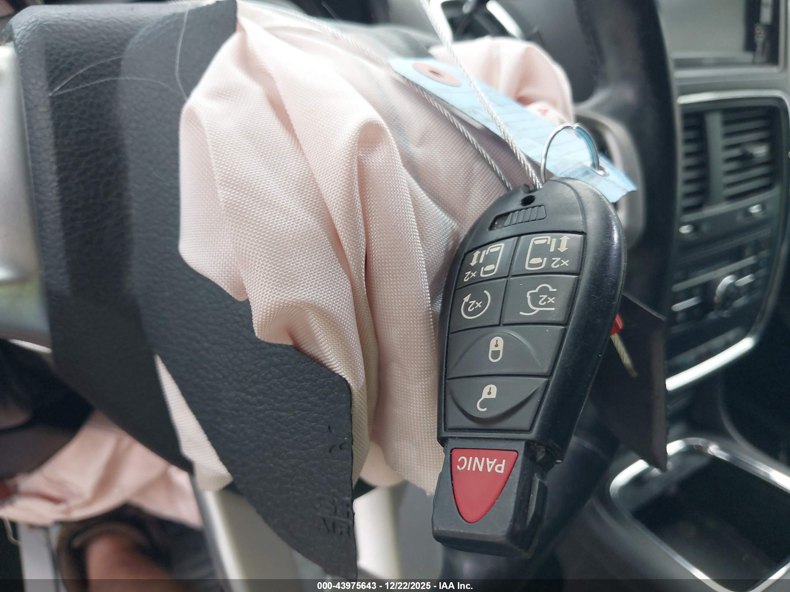 DODGE GRAND image 11