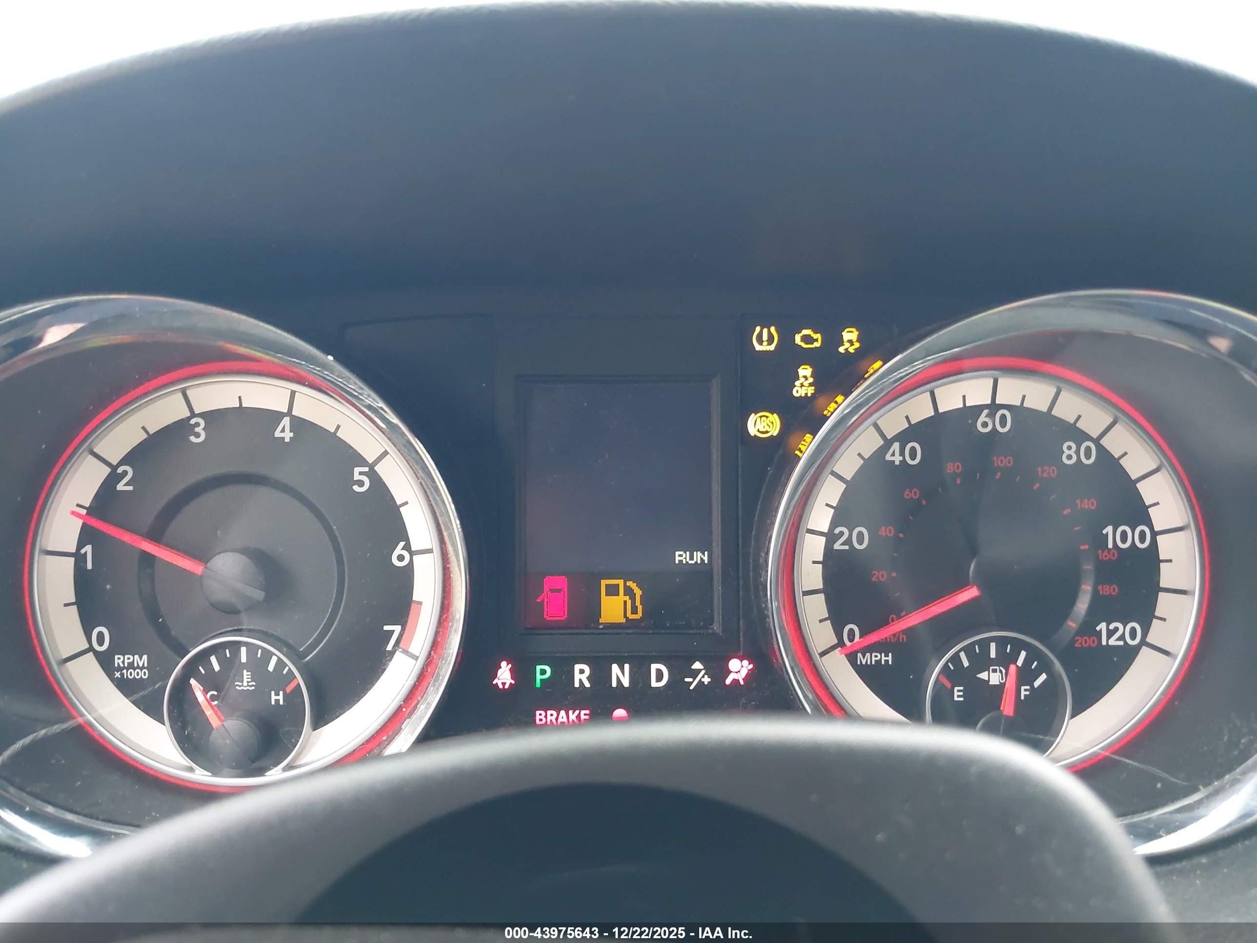 DODGE GRAND image 7