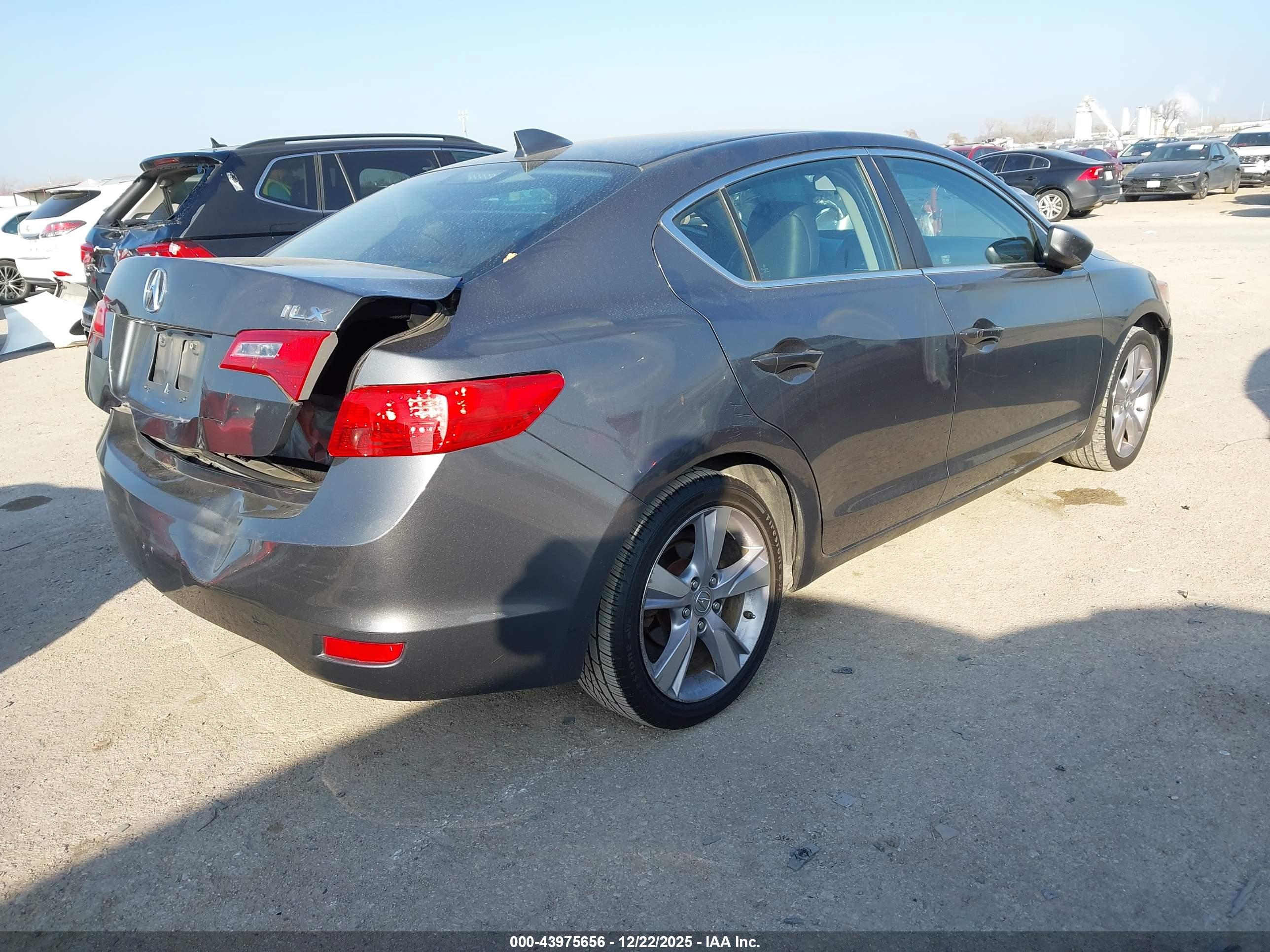 ACURA ILX image 4