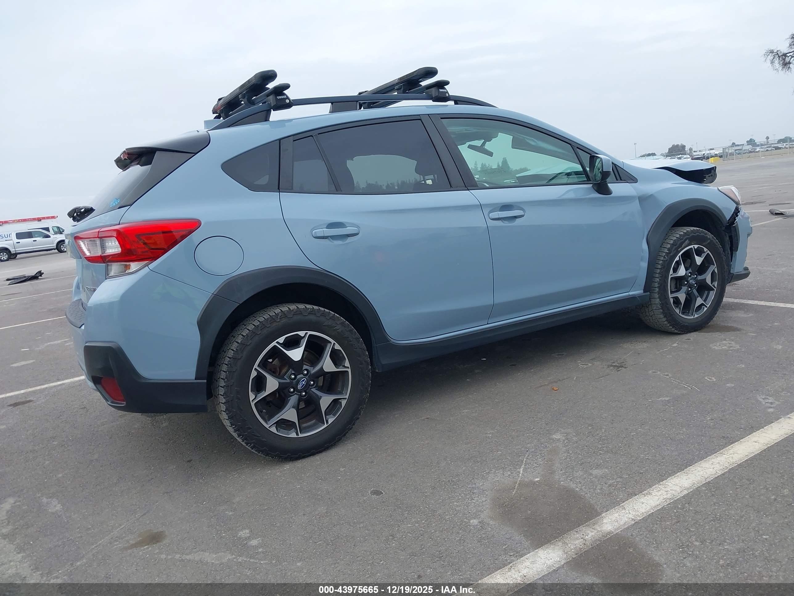 SUBARU CROSSTREK image 4