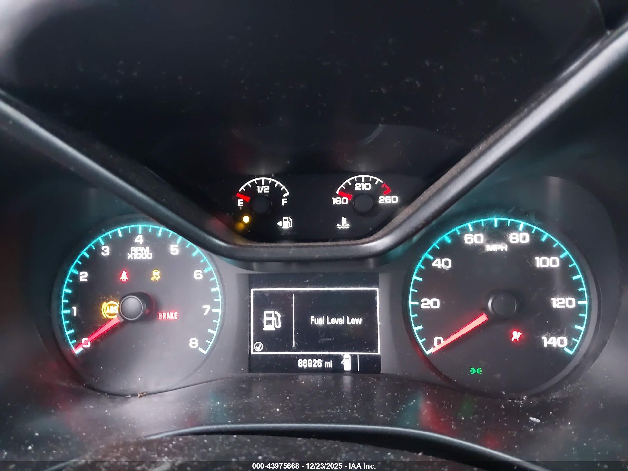 CHEVROLET COLORADO image 7