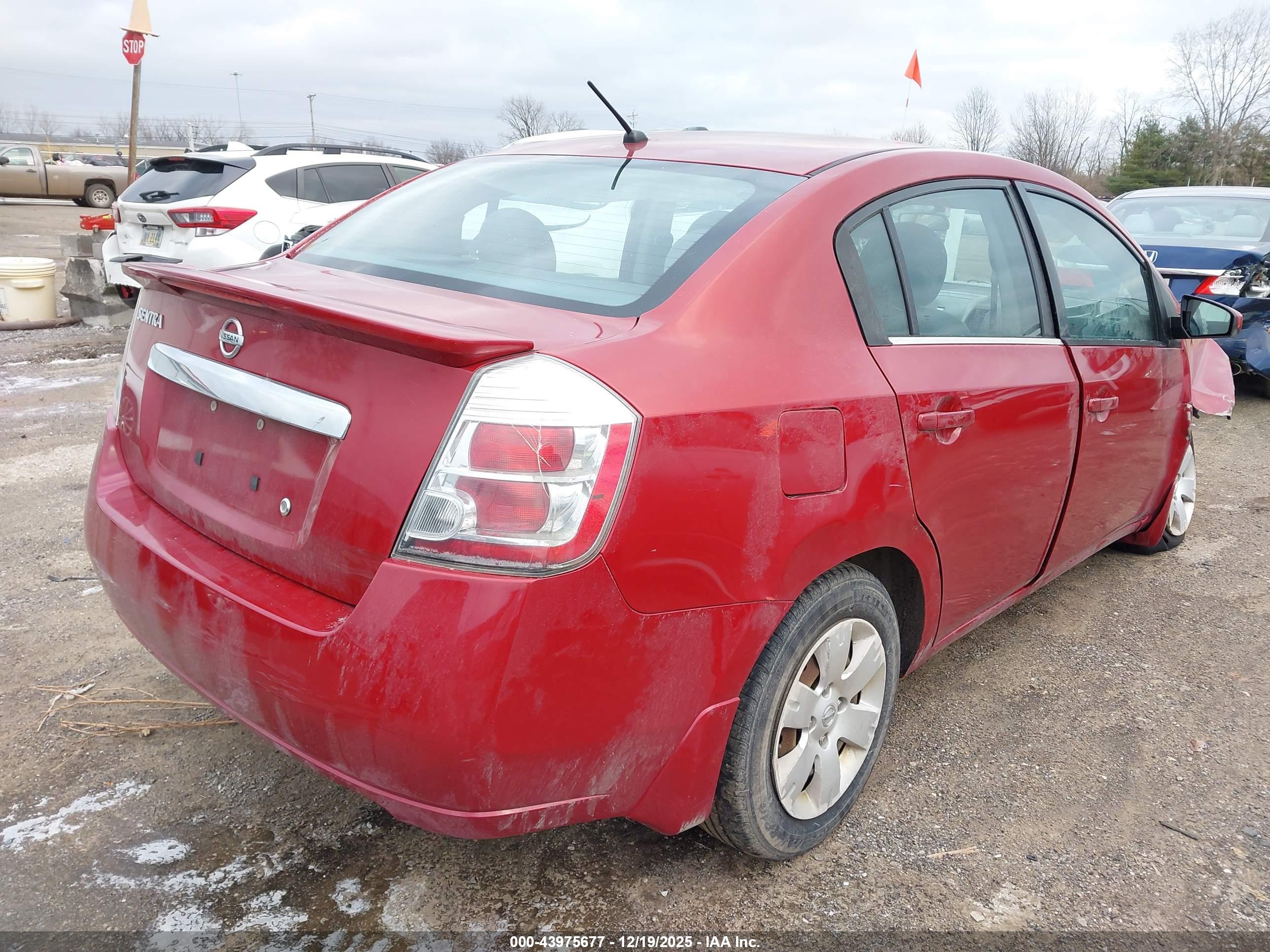 NISSAN SENTRA image 4