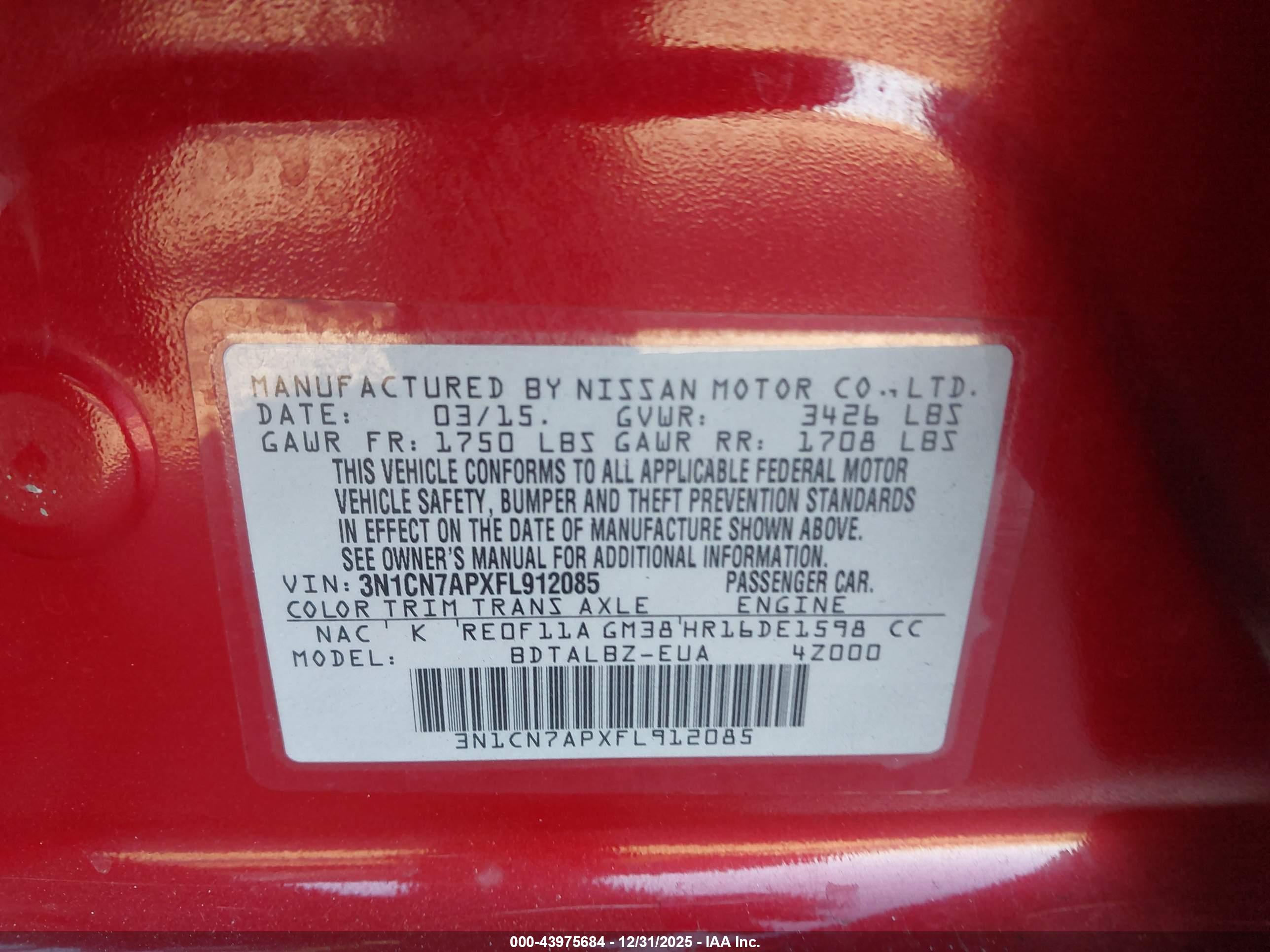 NISSAN VERSA image 9