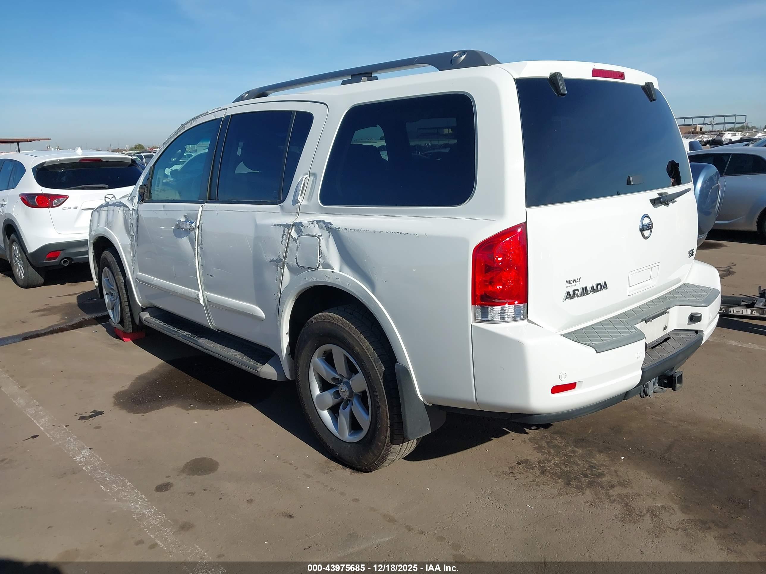 NISSAN ARMADA image 3