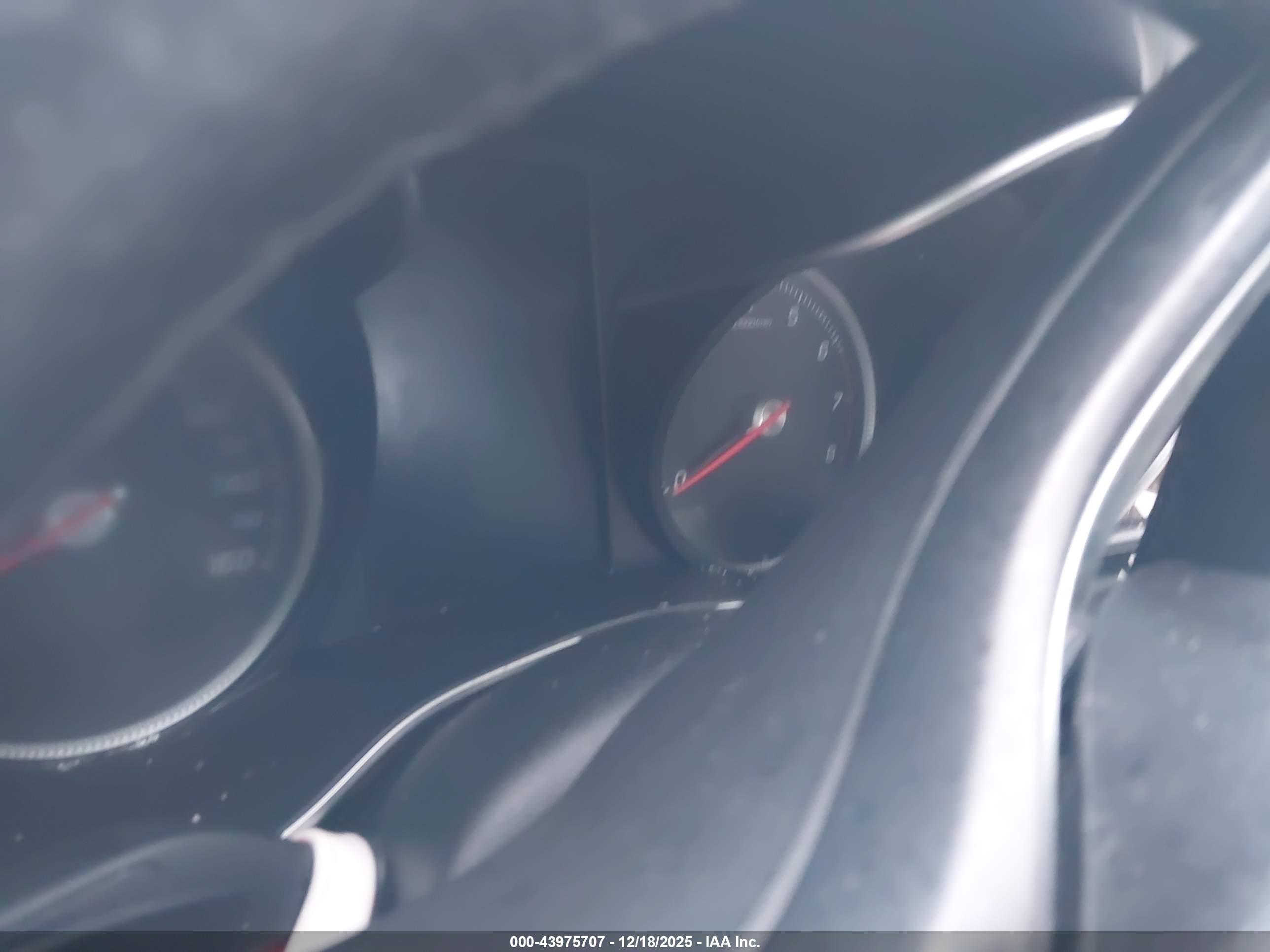 MERCEDES-BENZ C image 7