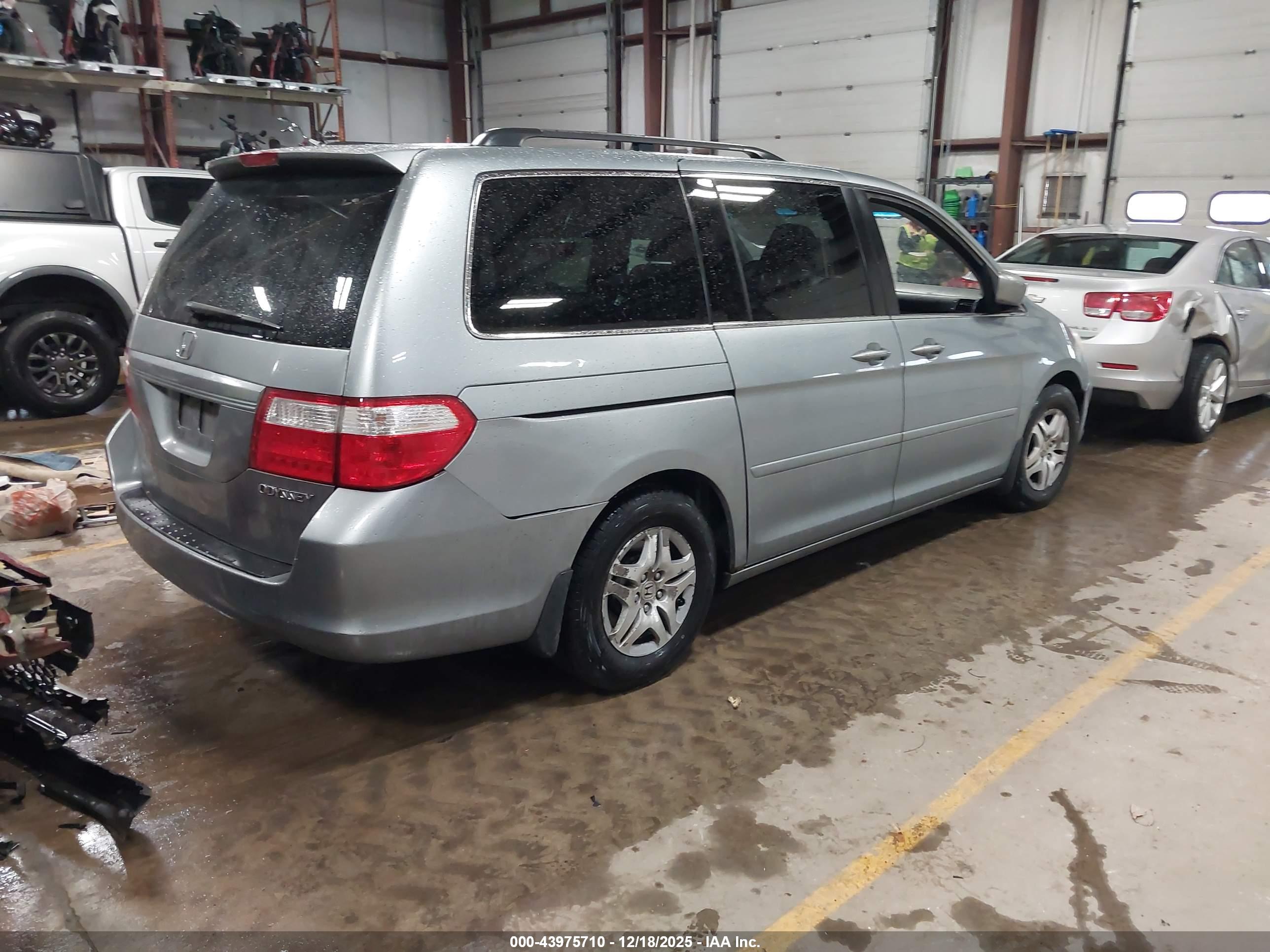 HONDA ODYSSEY image 4