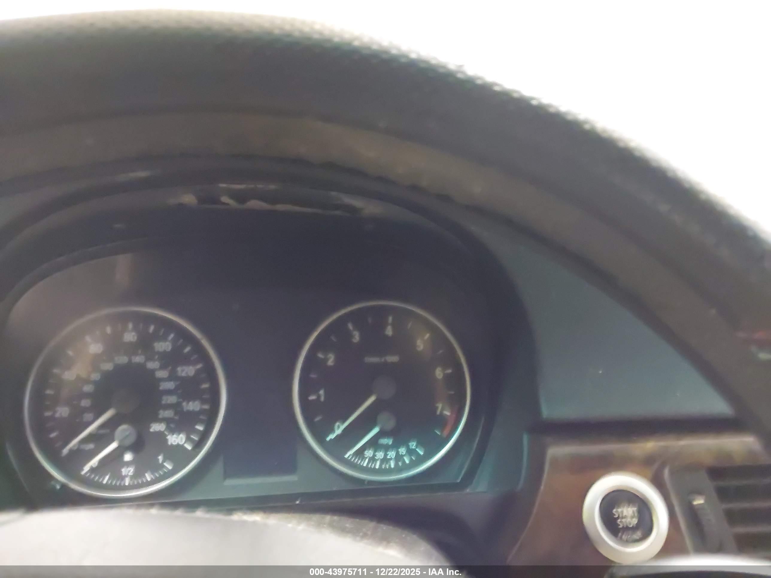 BMW 328I image 7