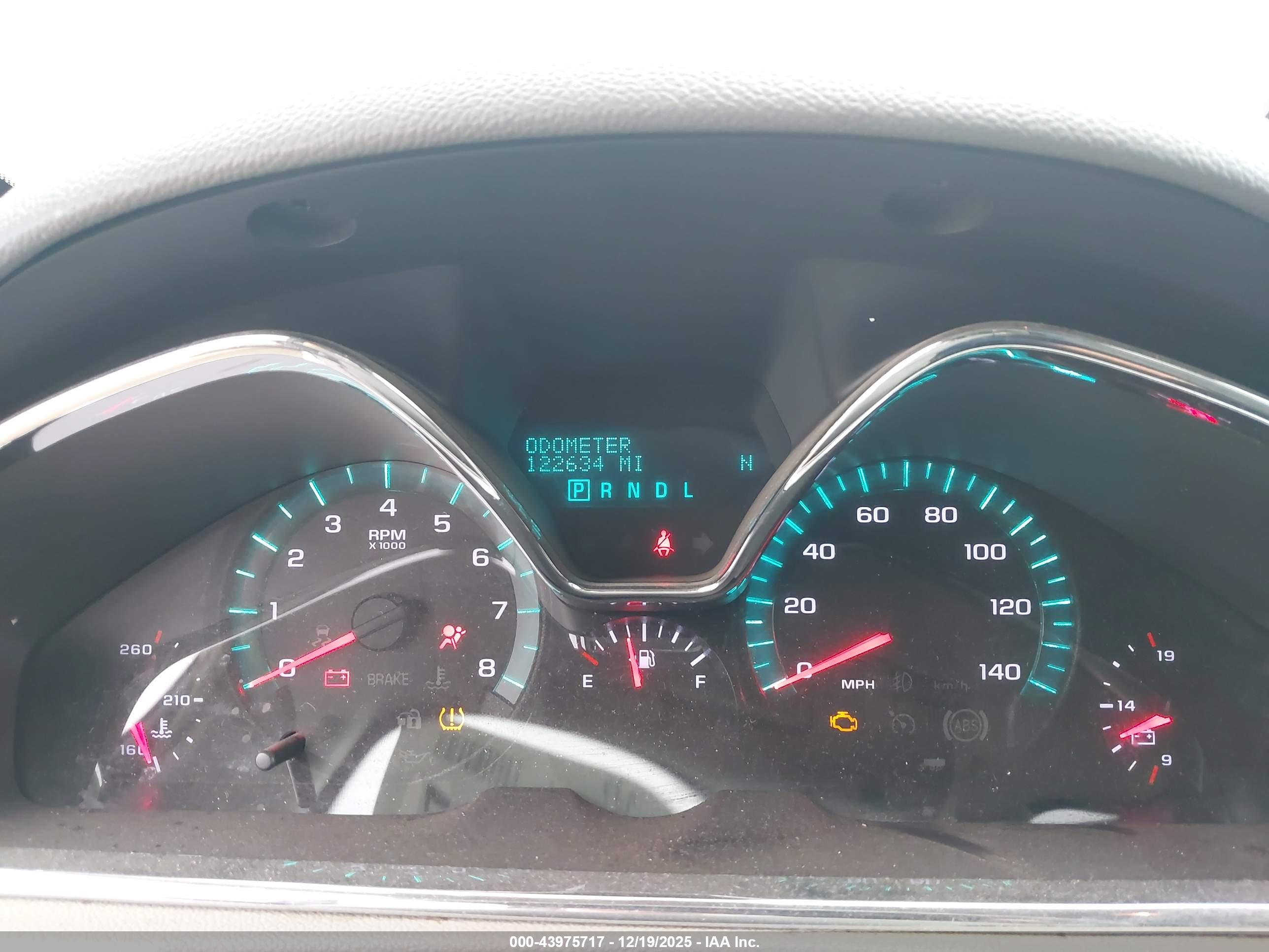 CHEVROLET TRAVERSE image 7