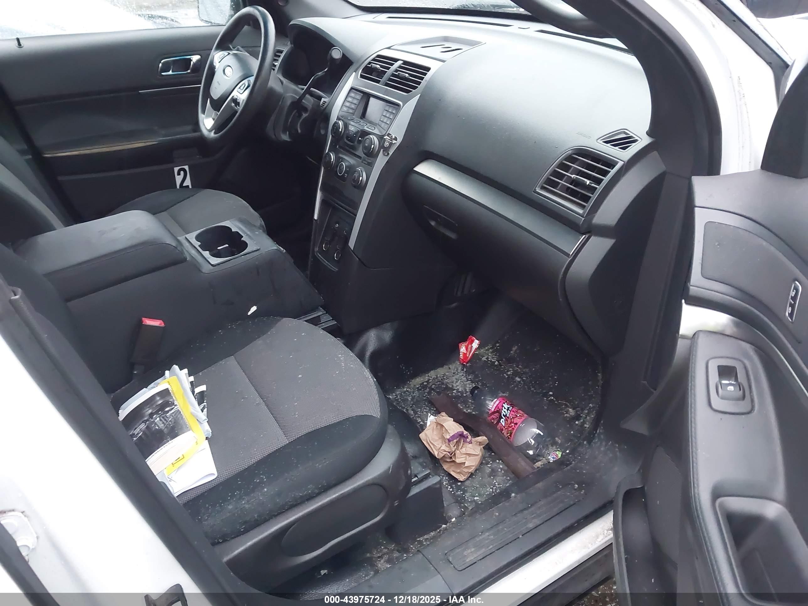 FORD UTILITY image 5