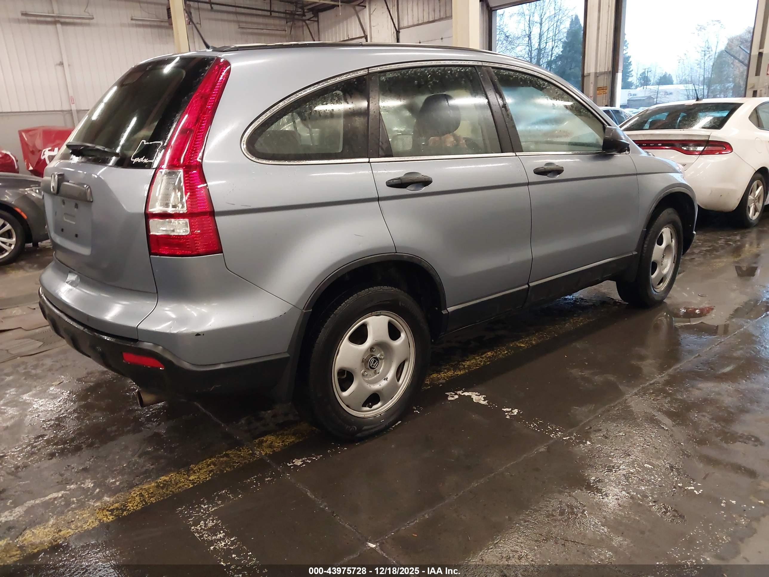 HONDA CR-V image 4