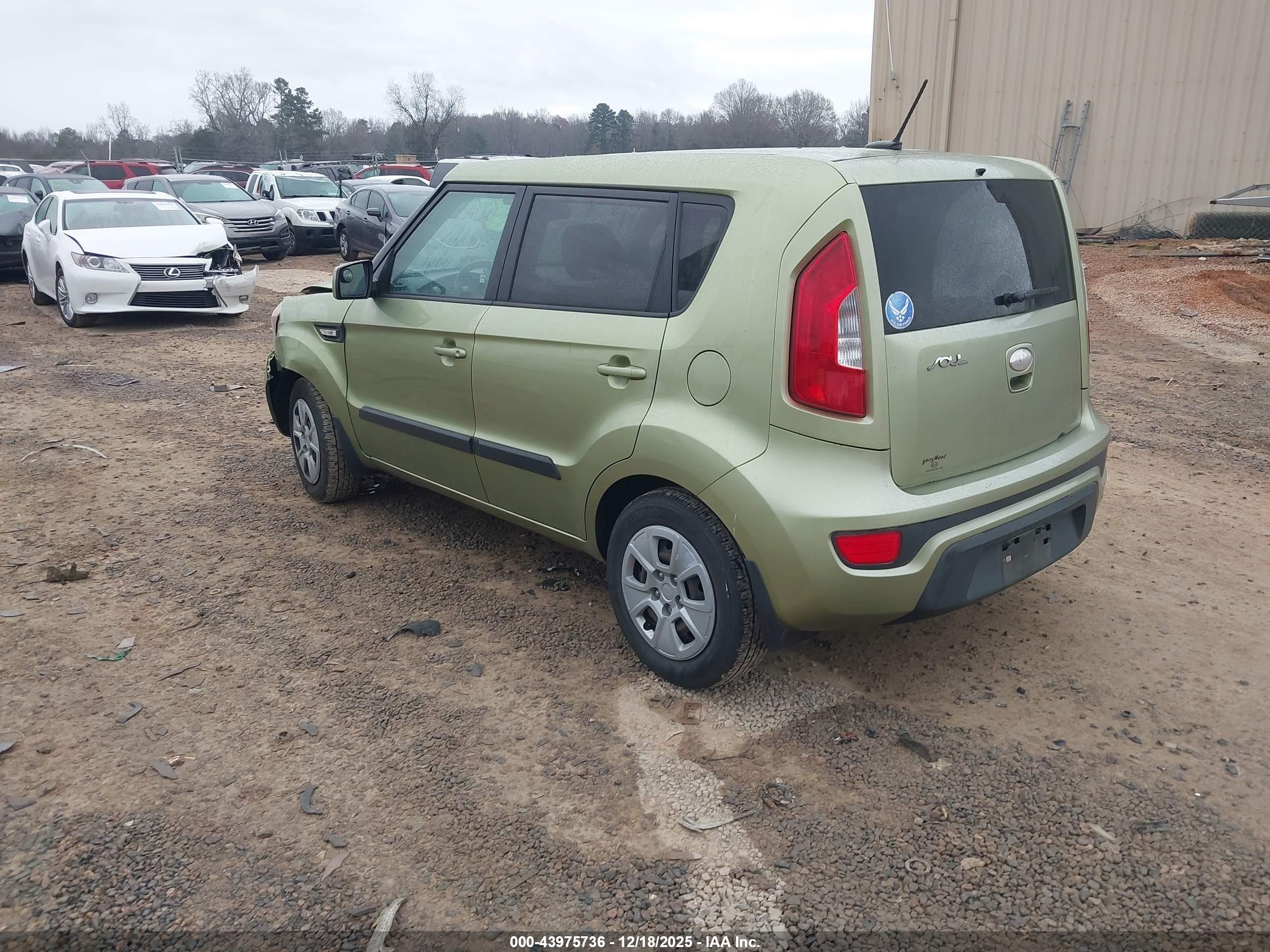 KIA SOUL image 3