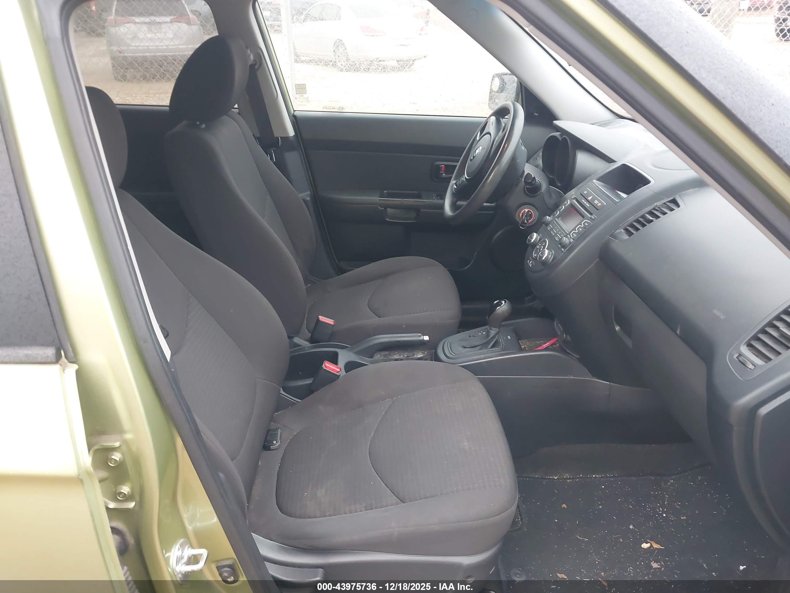 KIA SOUL image 5