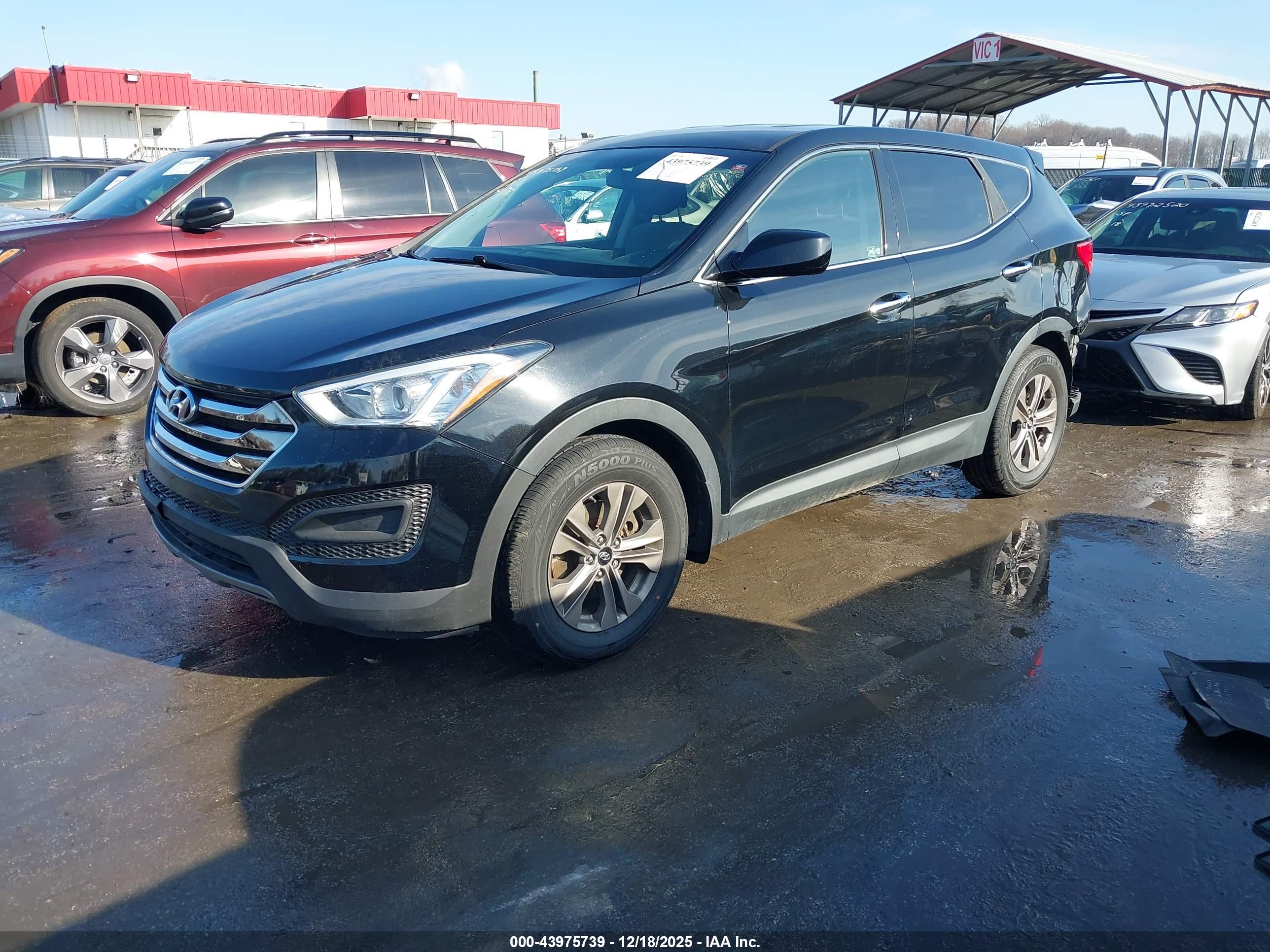HYUNDAI SANTA image 2