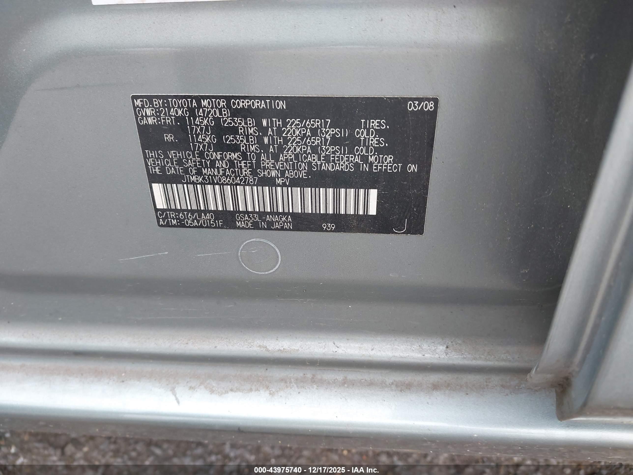 TOYOTA RAV4 image 9