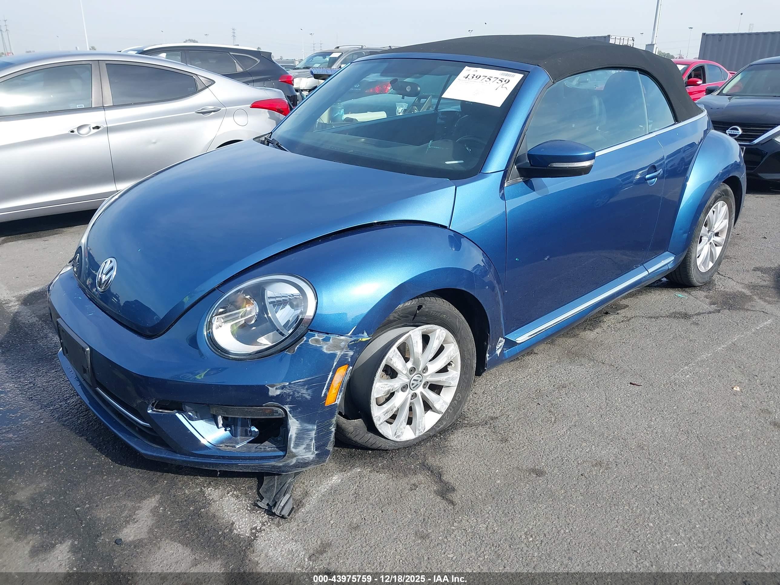 VOLKSWAGEN BEETLE image 2