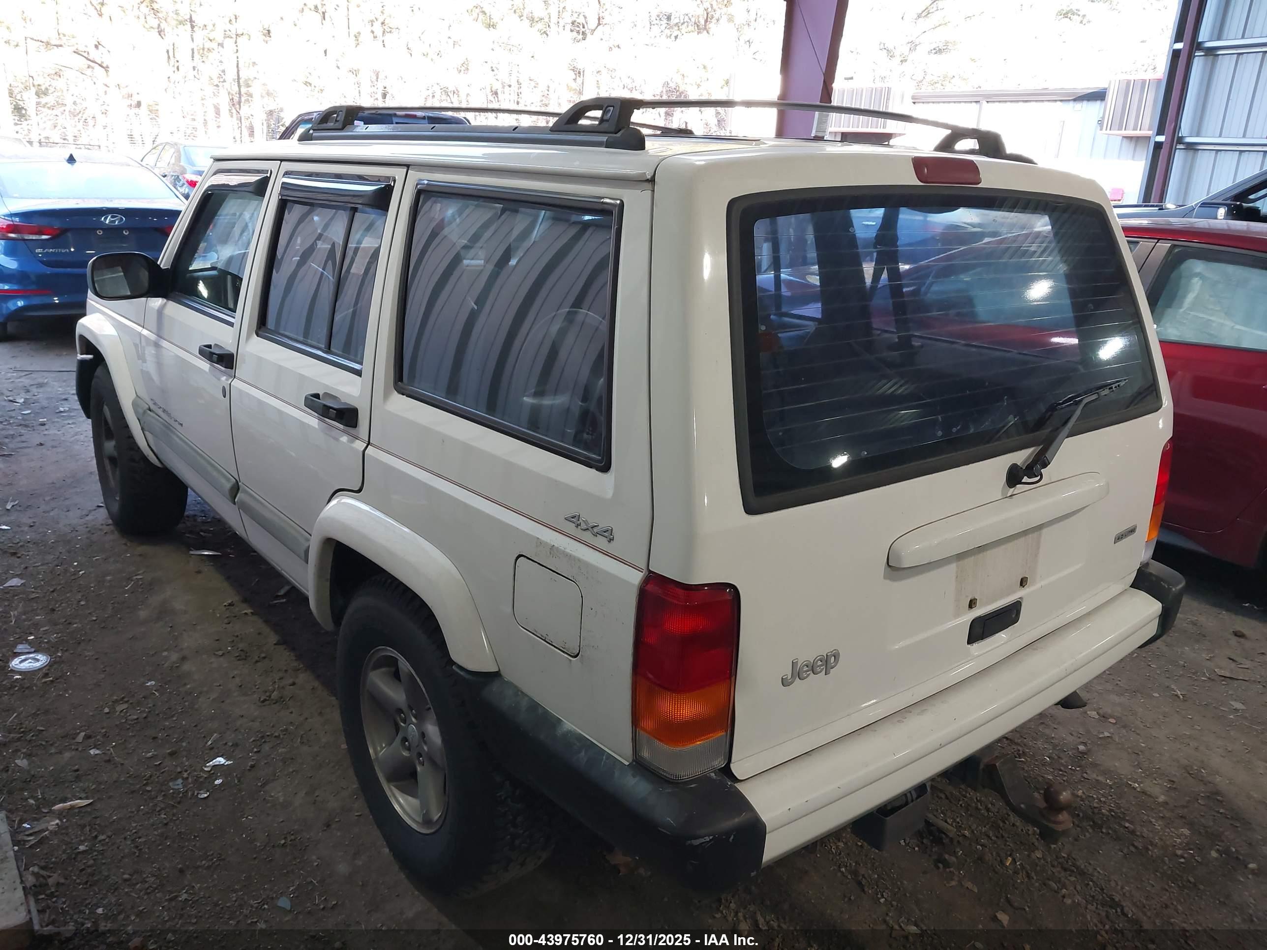 JEEP CHEROKEE image 3
