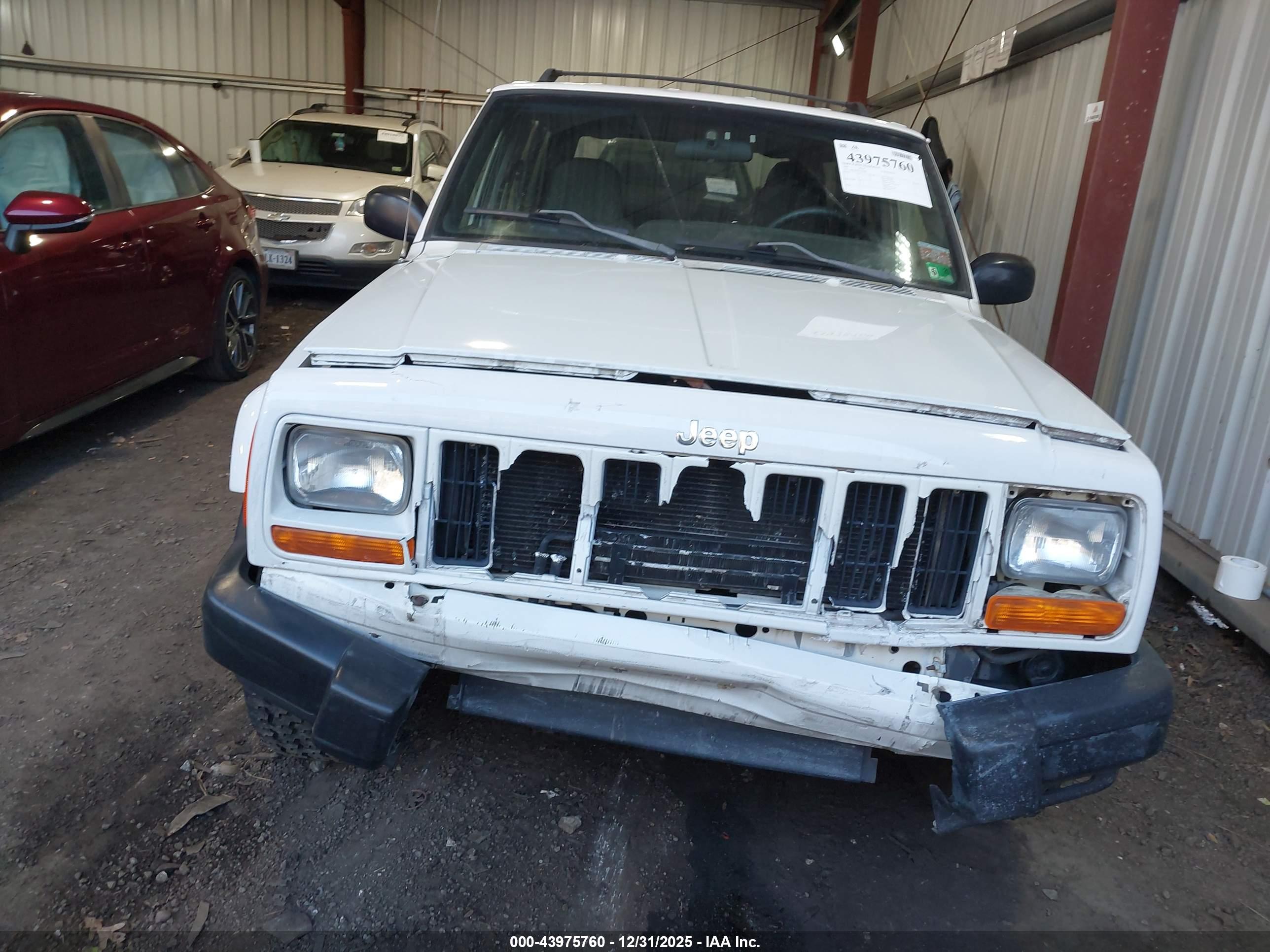 JEEP CHEROKEE image 6