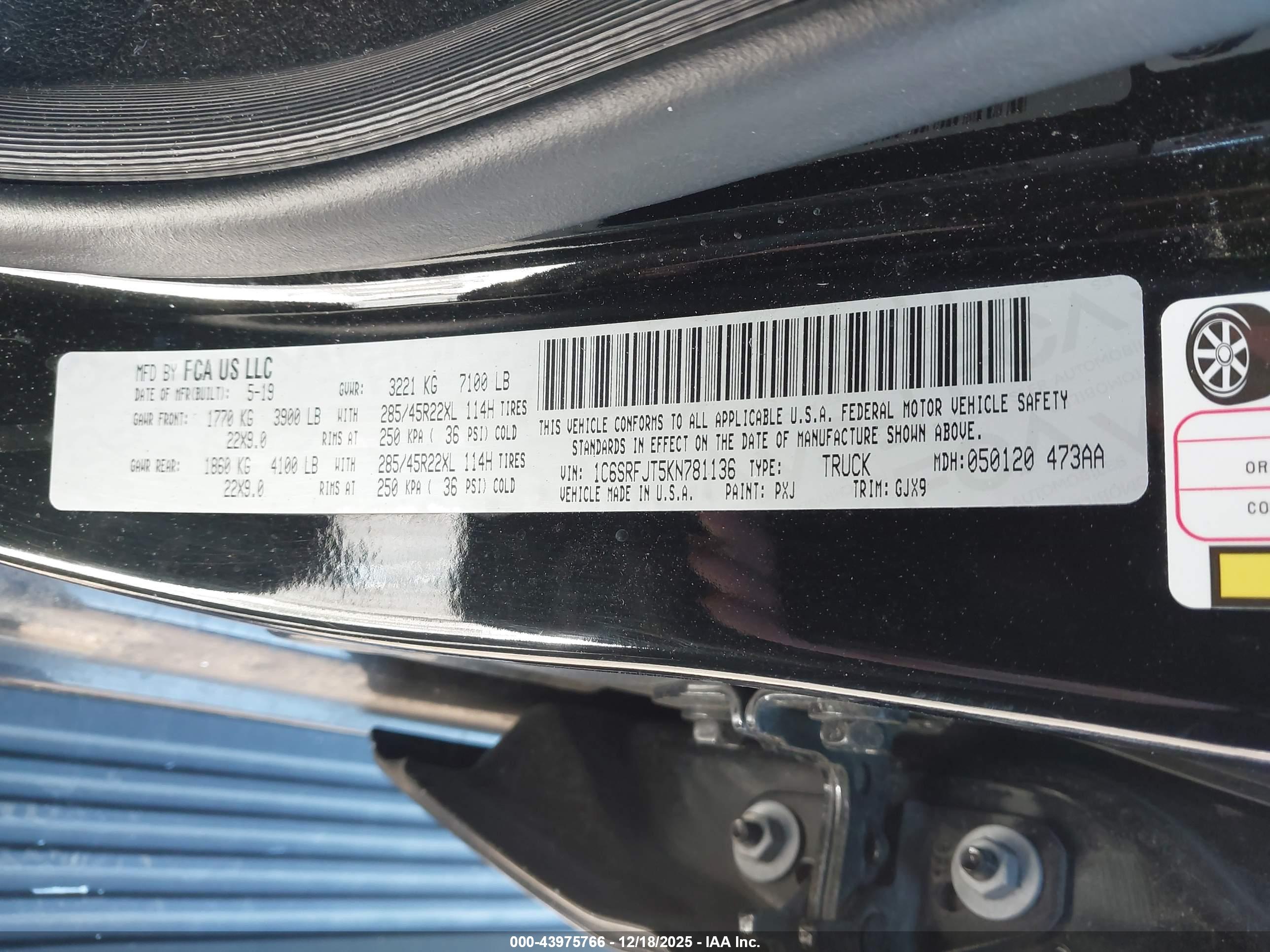 RAM 1500 image 9