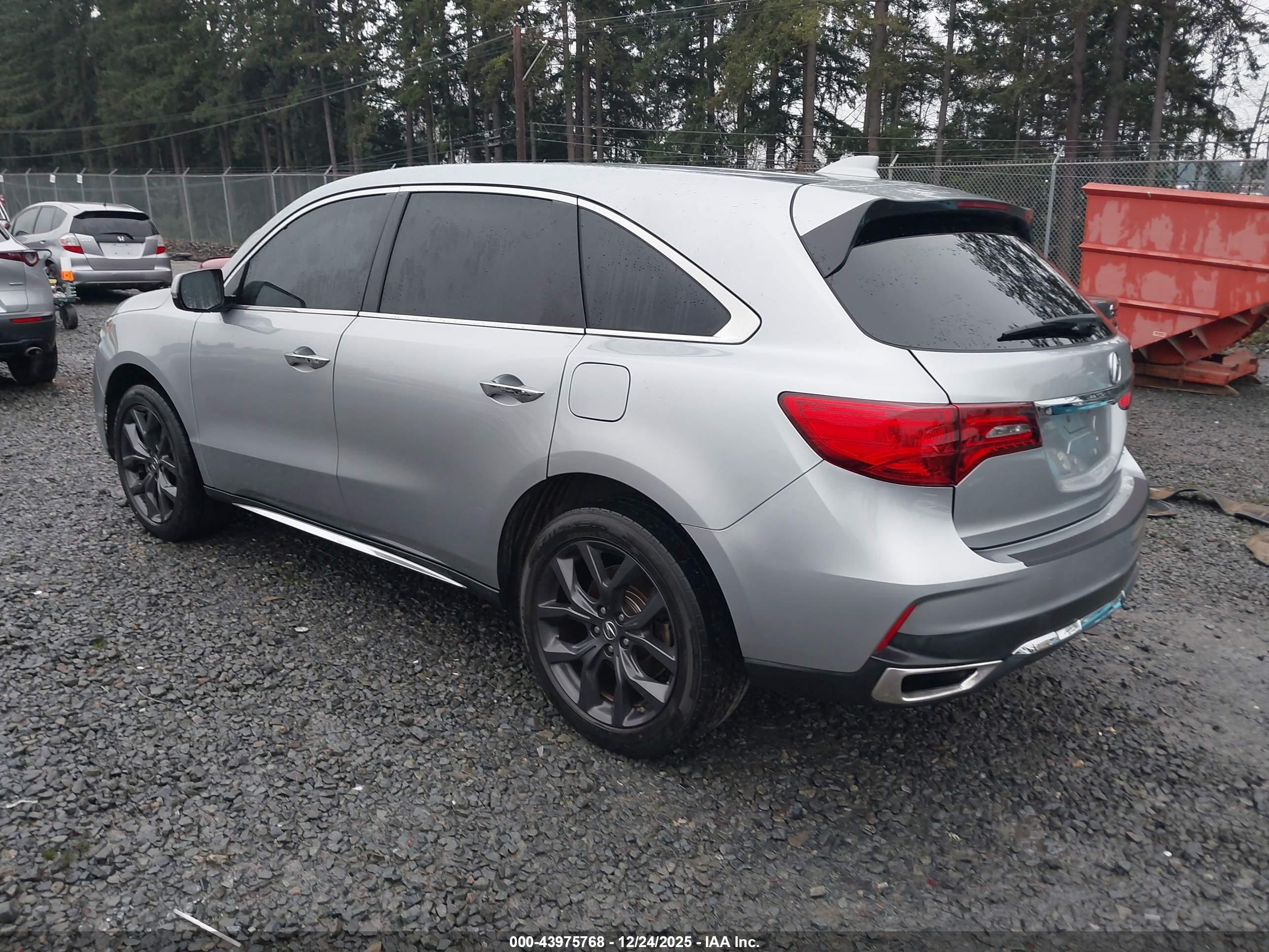 ACURA MDX image 3