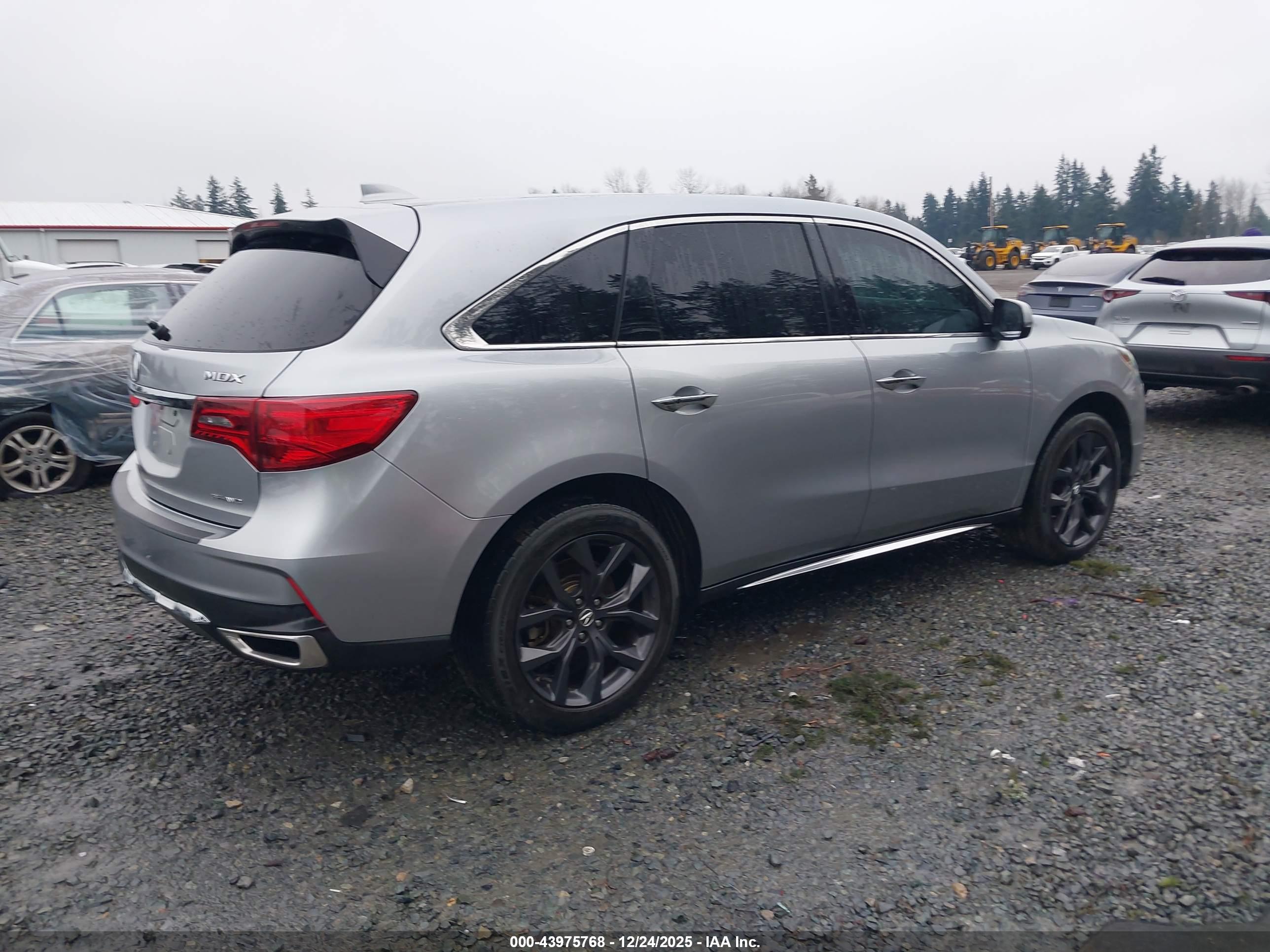 ACURA MDX image 4