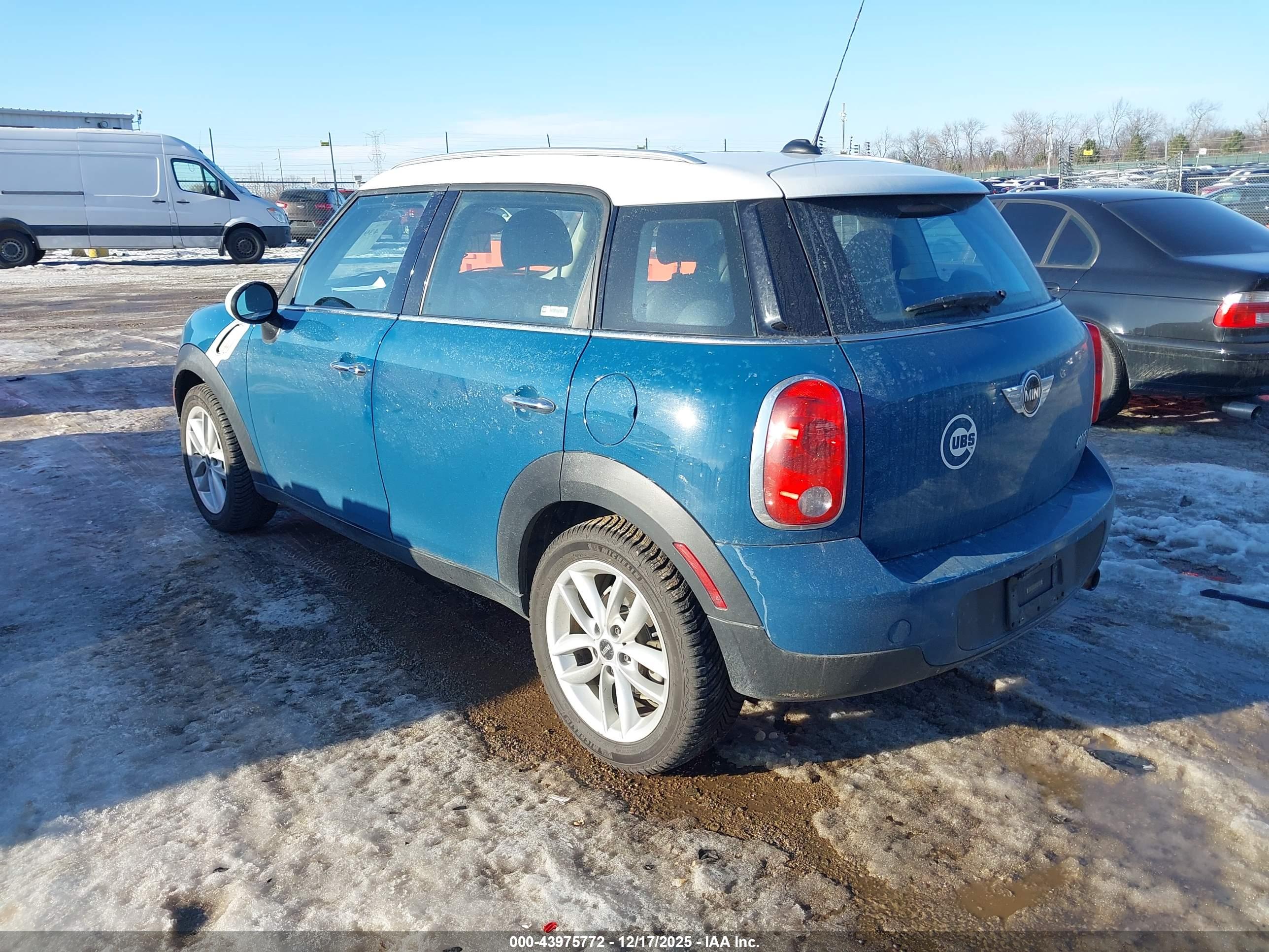 MINI COOPER image 3