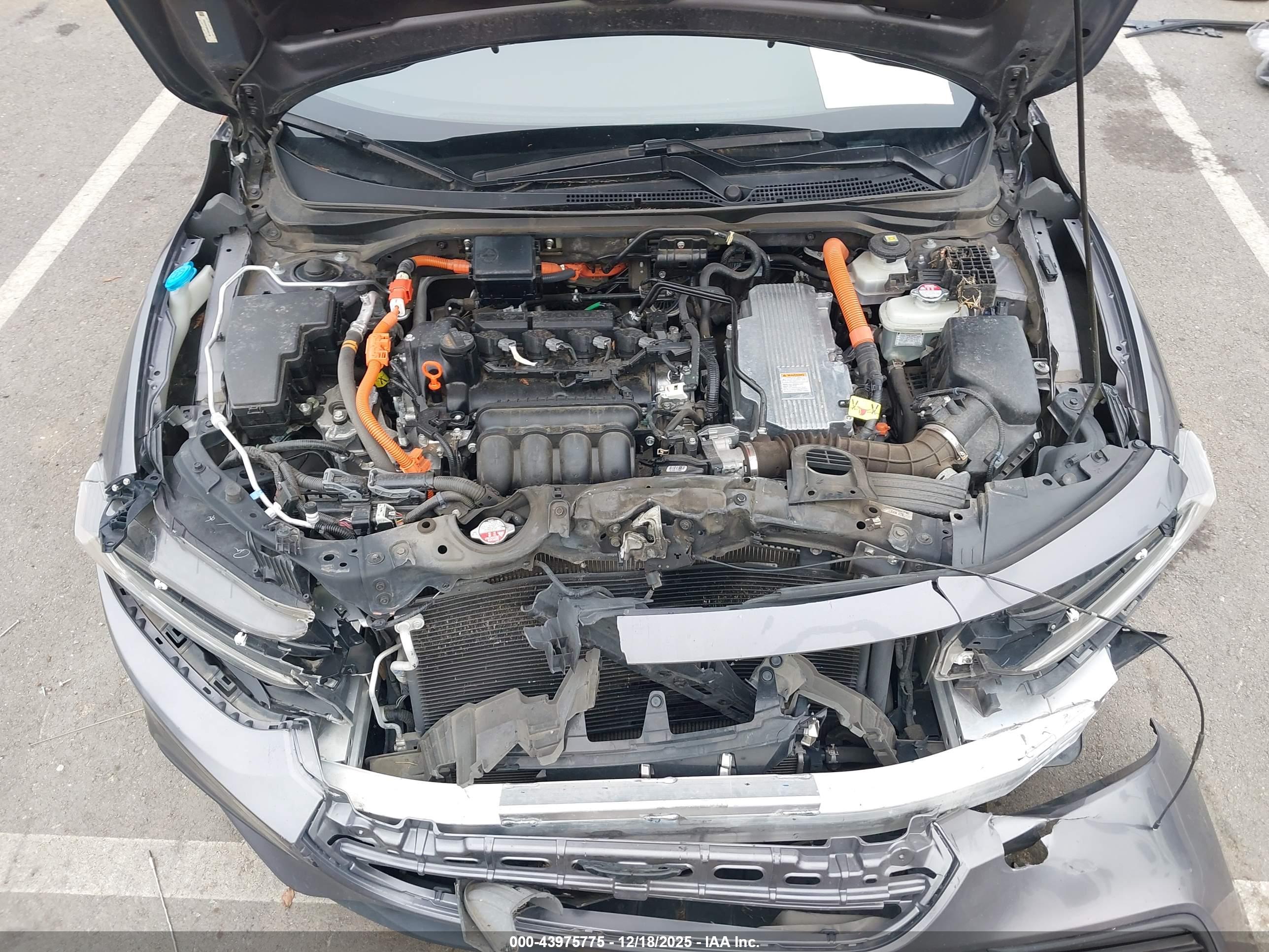 HONDA INSIGHT image 10