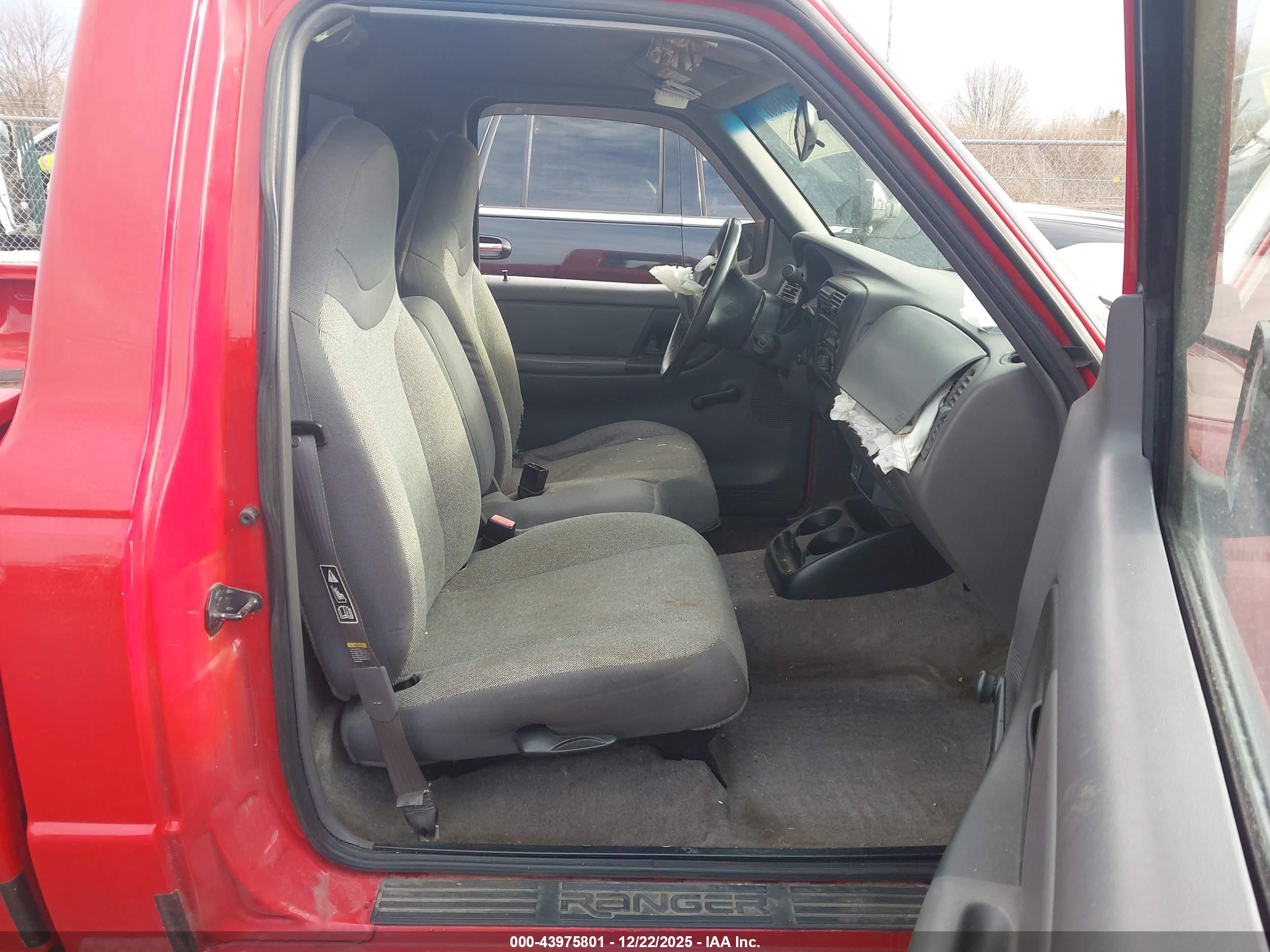 FORD RANGER image 8
