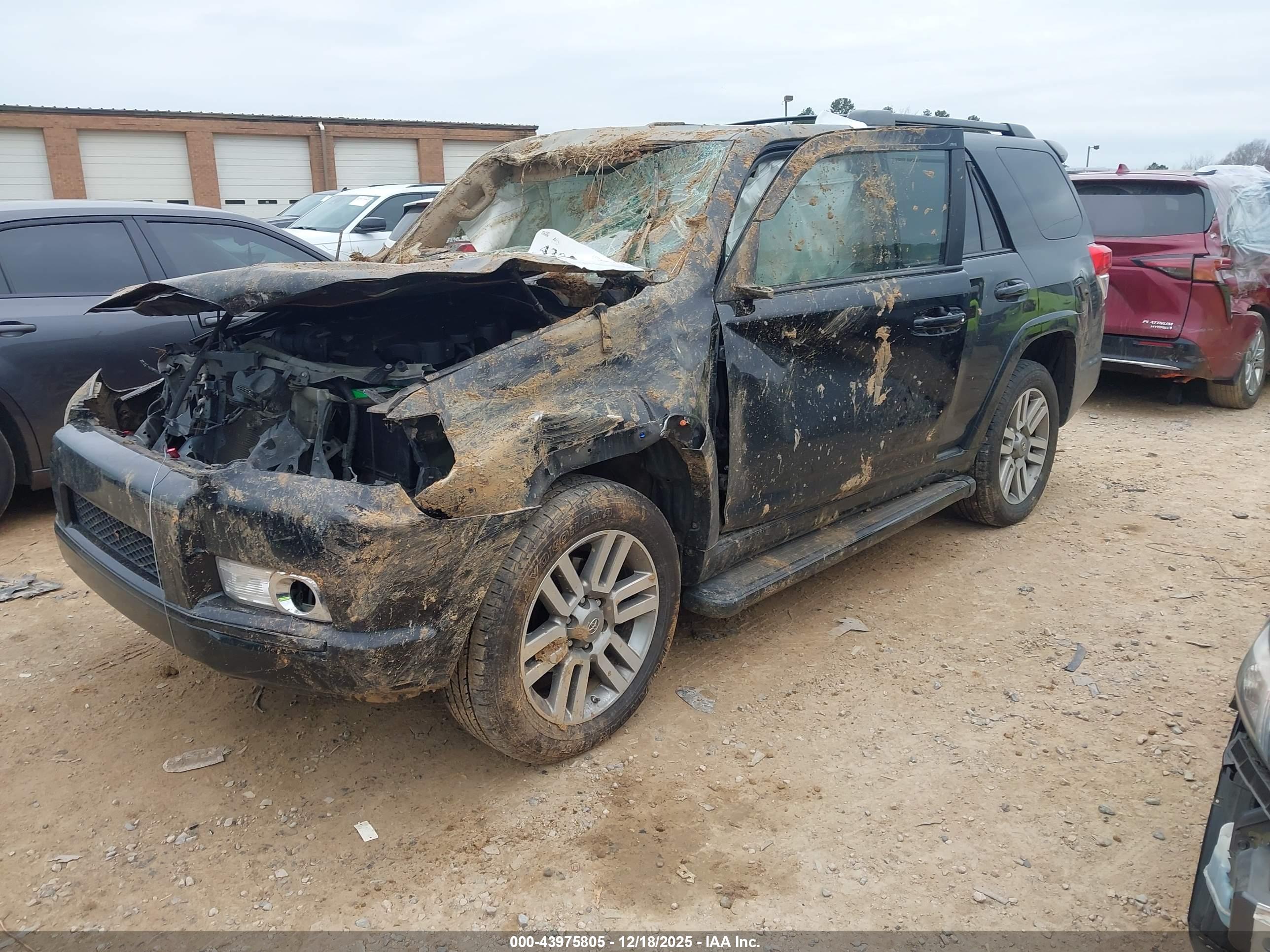 TOYOTA 4RUNNER image 2