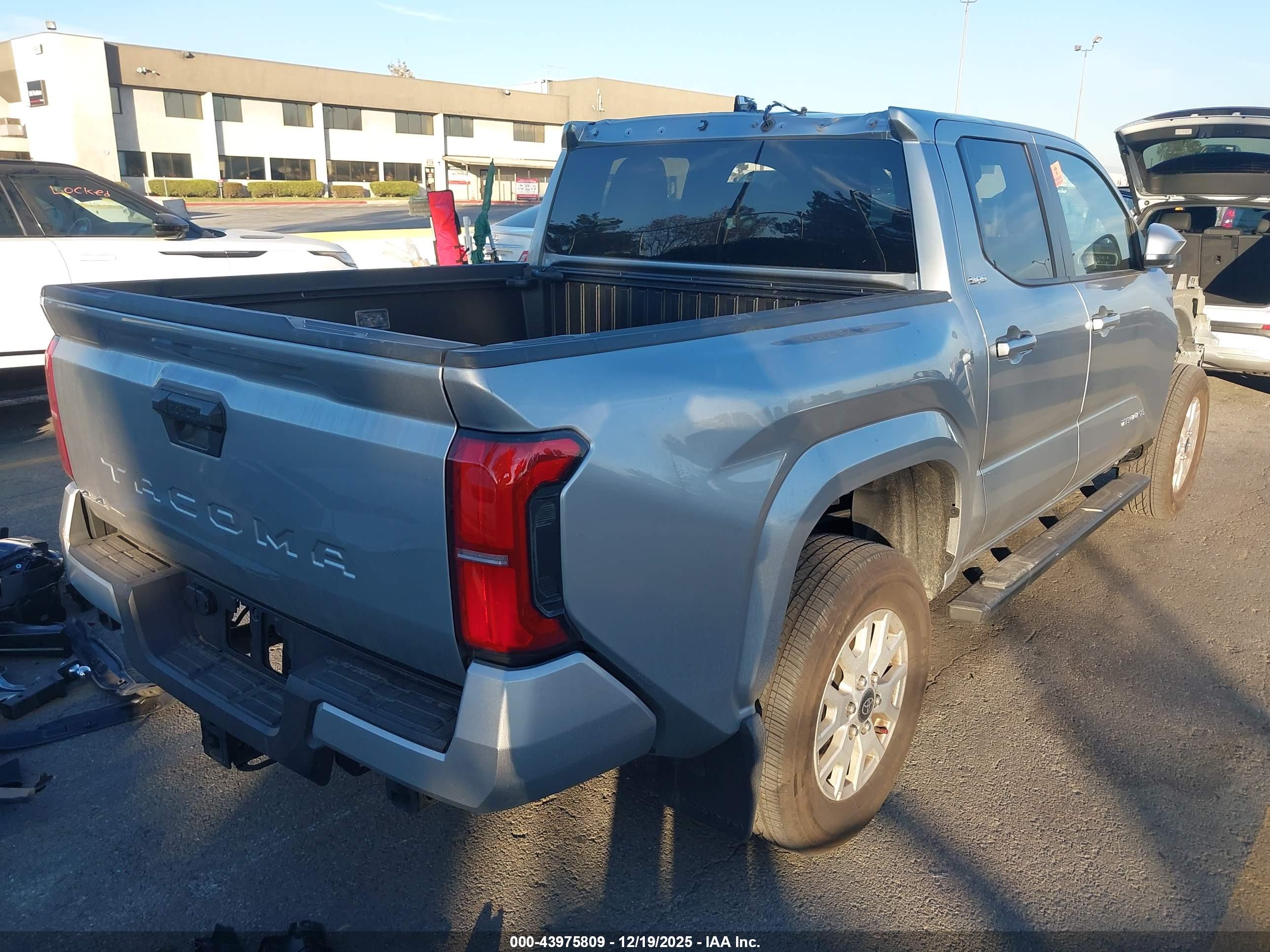 TOYOTA TACOMA image 4