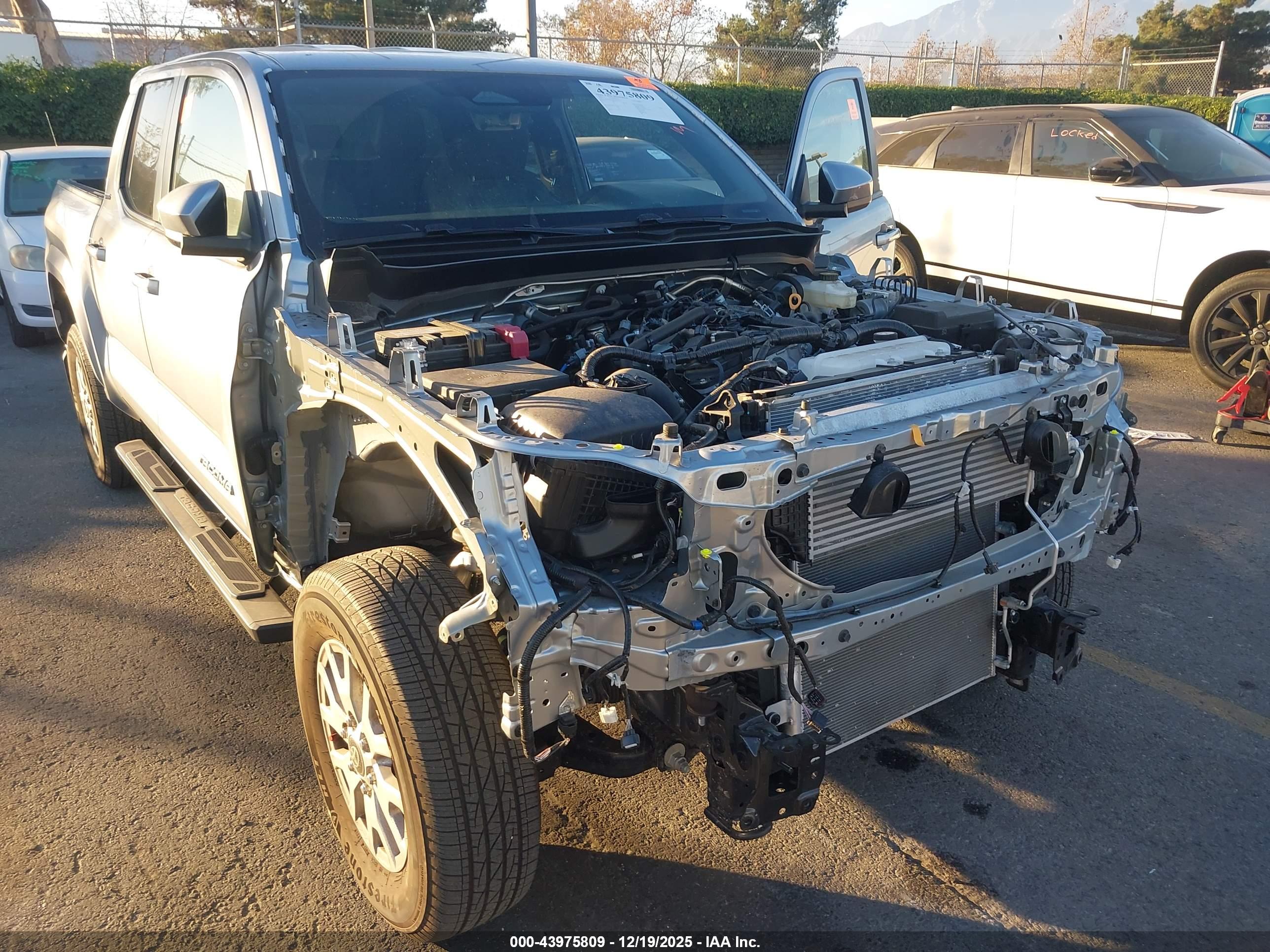 TOYOTA TACOMA image 6