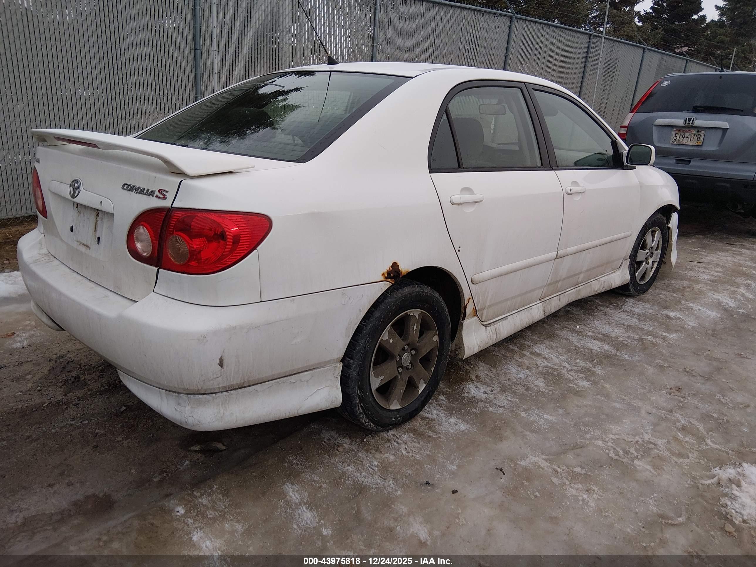 TOYOTA COROLLA image 4