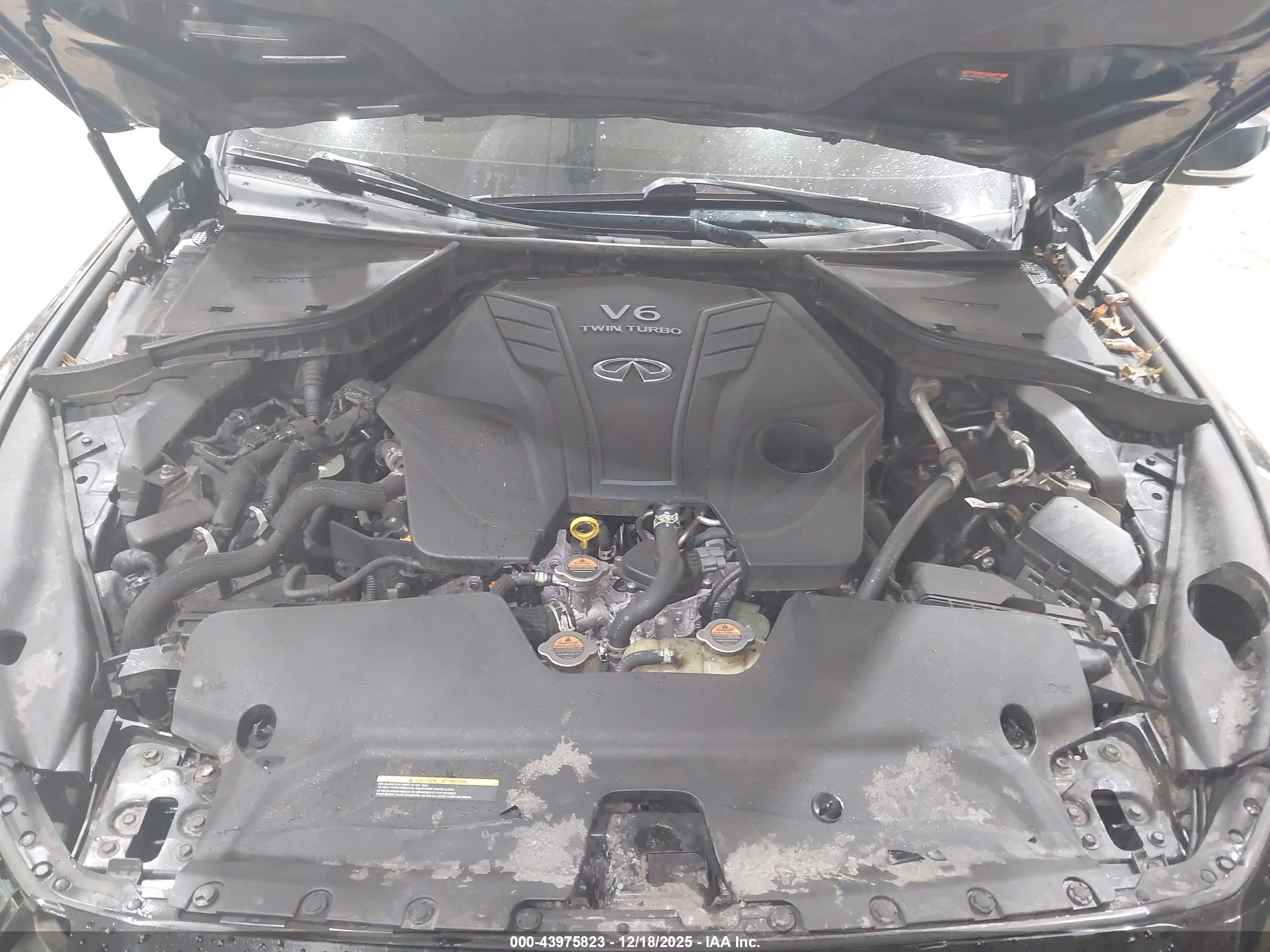 INFINITI Q50 image 10