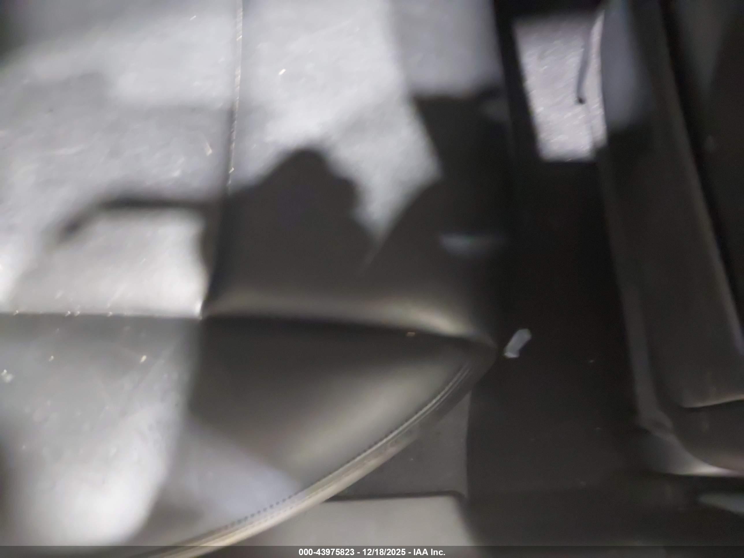 INFINITI Q50 image 8