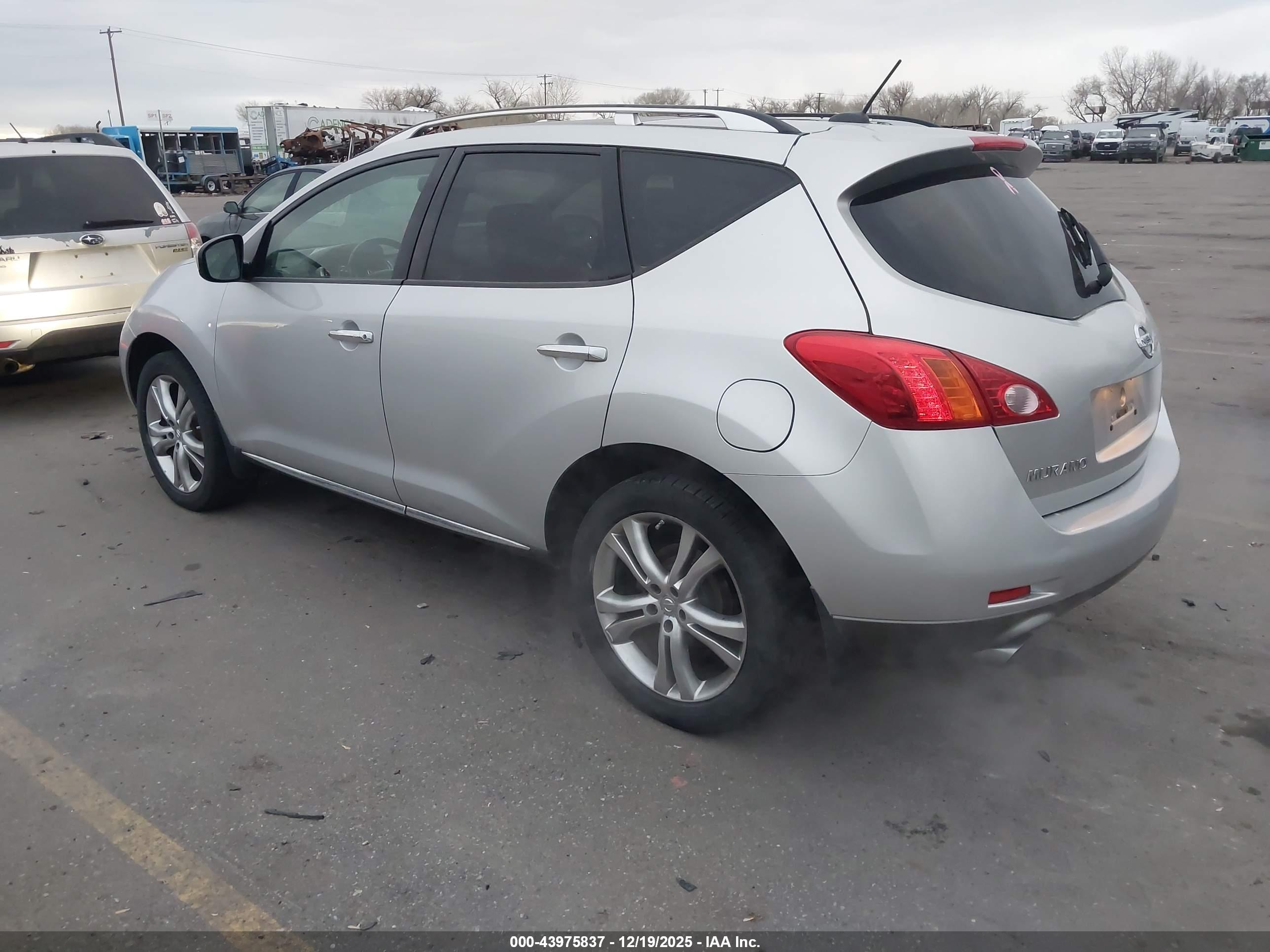 NISSAN MURANO image 3
