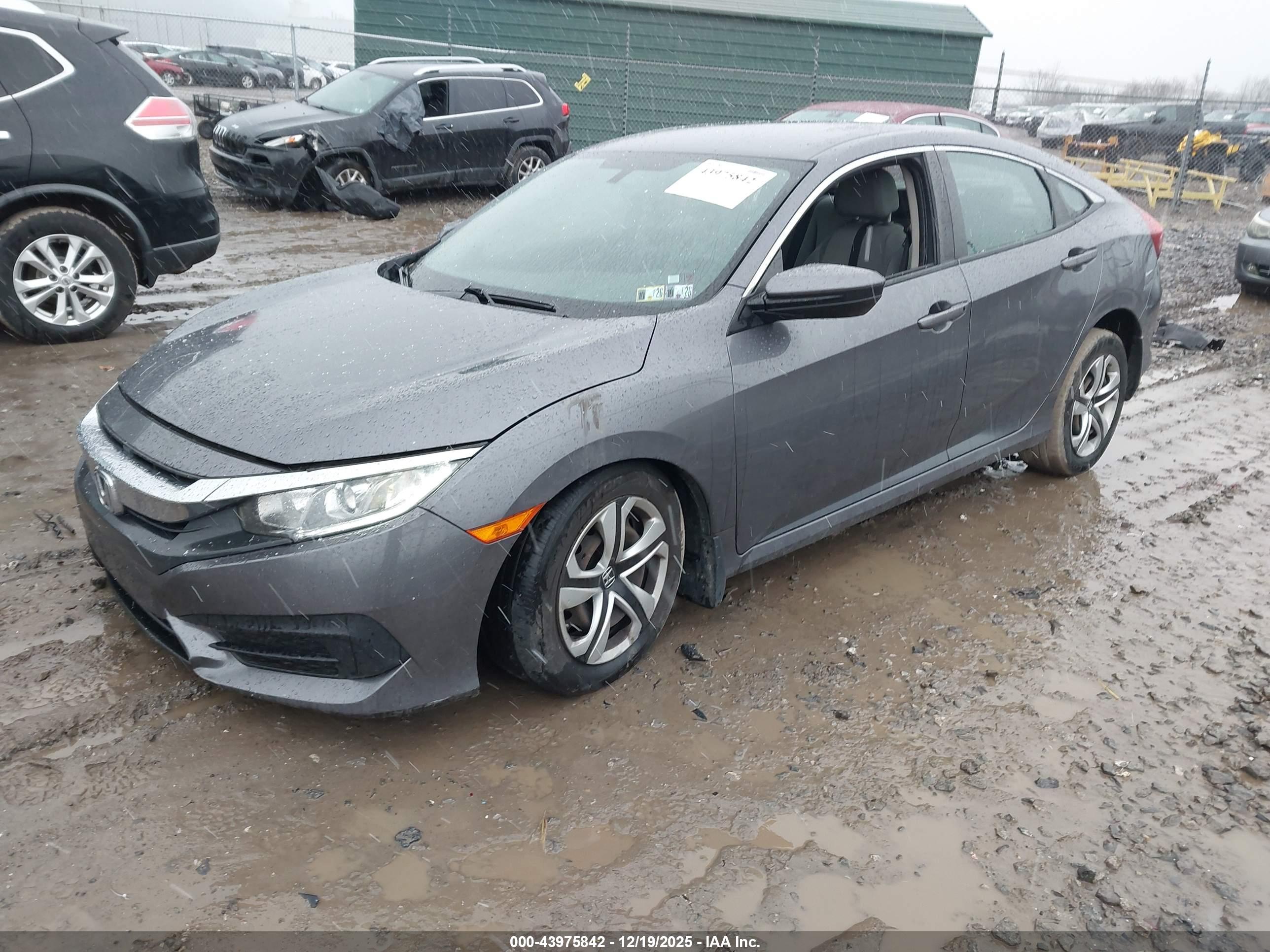 HONDA CIVIC image 2